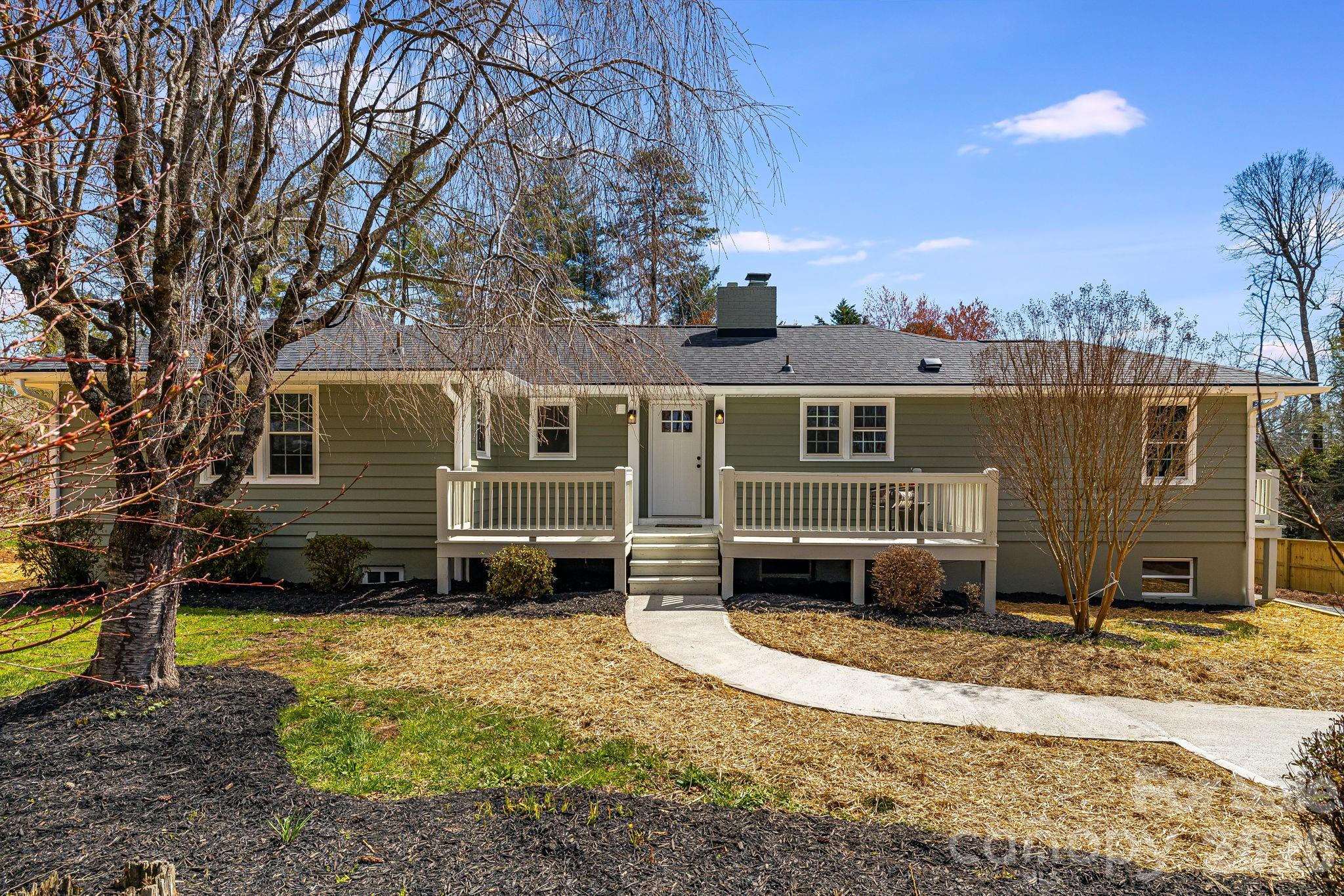 107 Balsam Road — Hendersonville