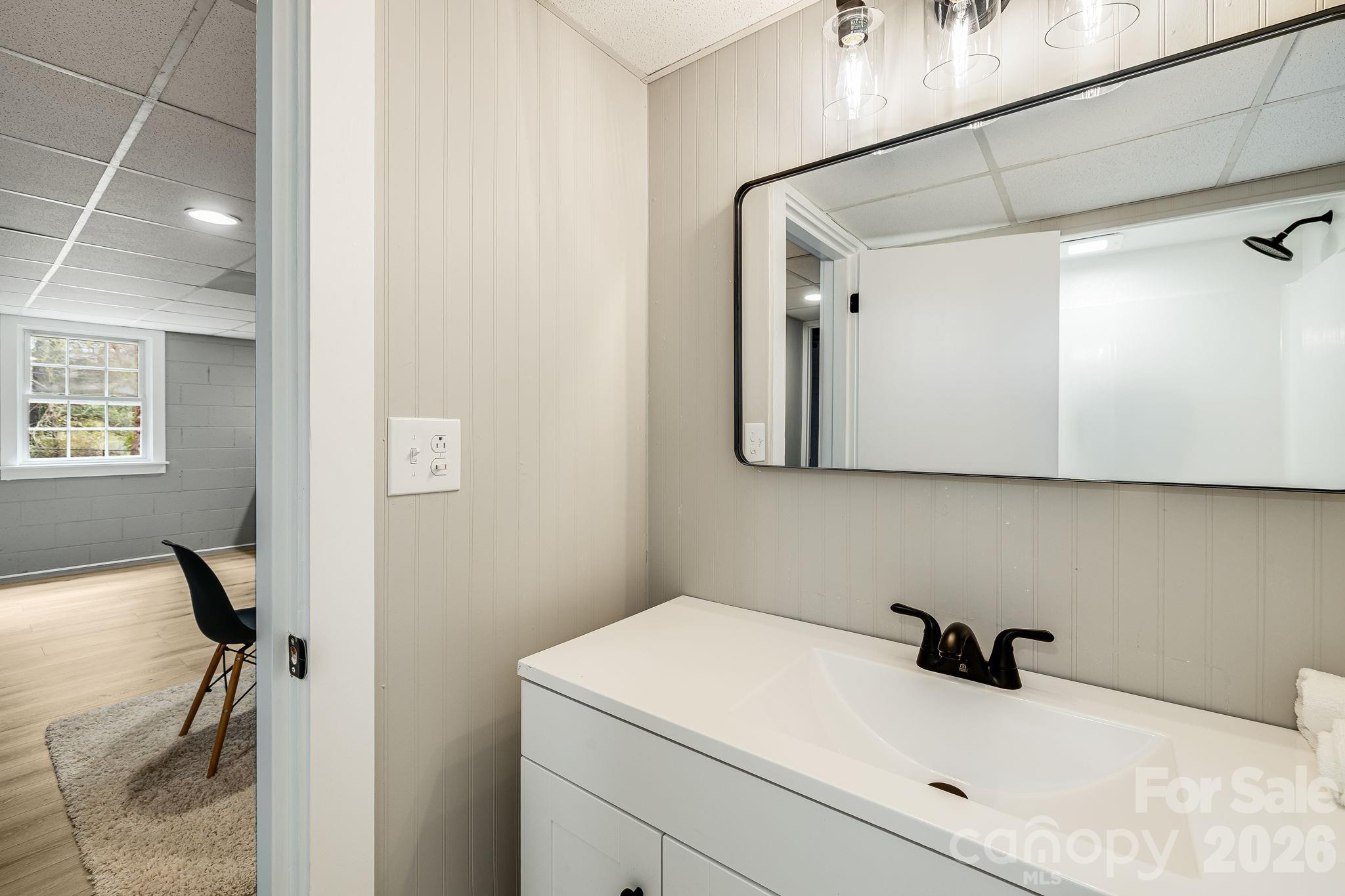 107 Balsam Road — Hendersonville
