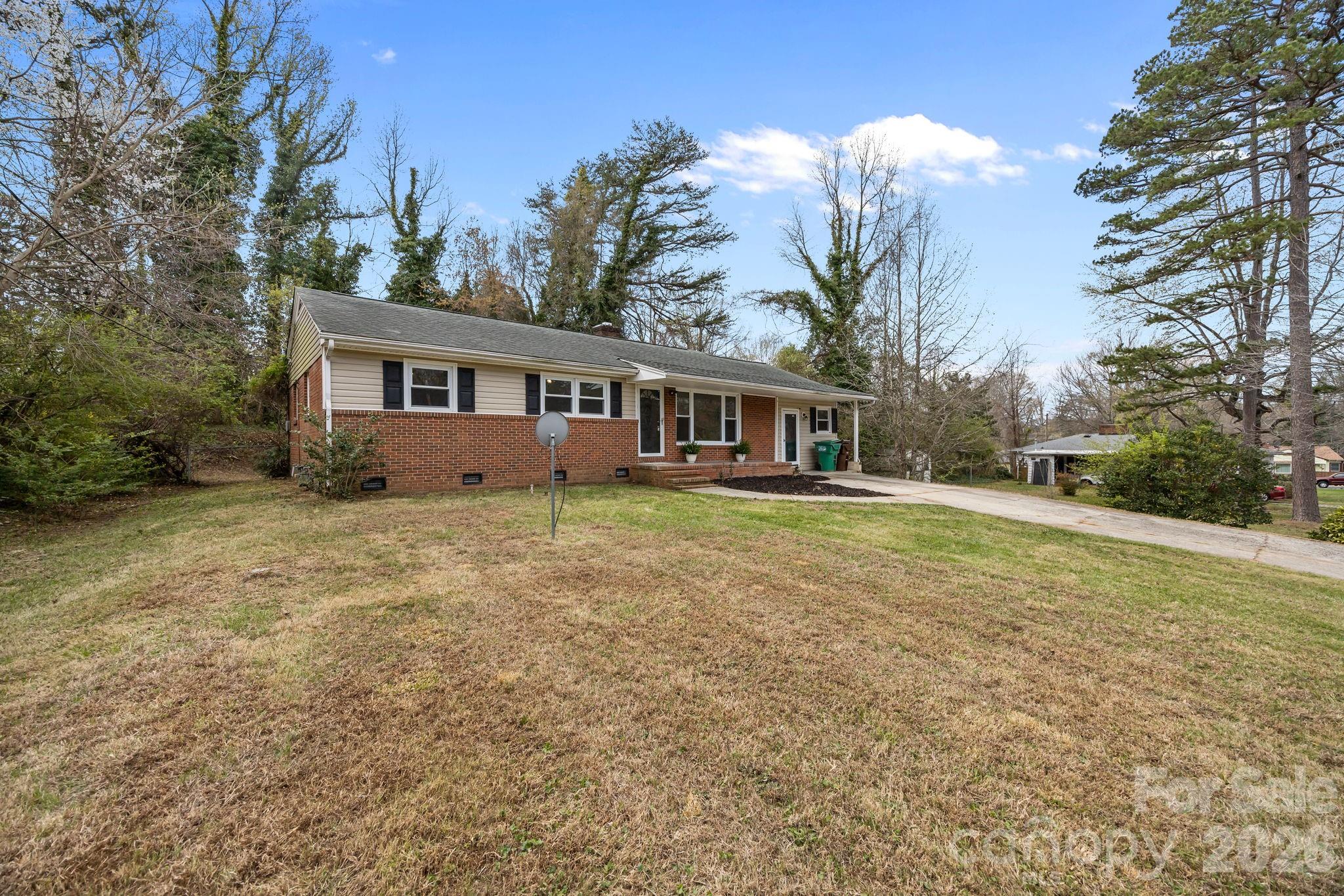 1108 Dartmouth Avenue — High Point