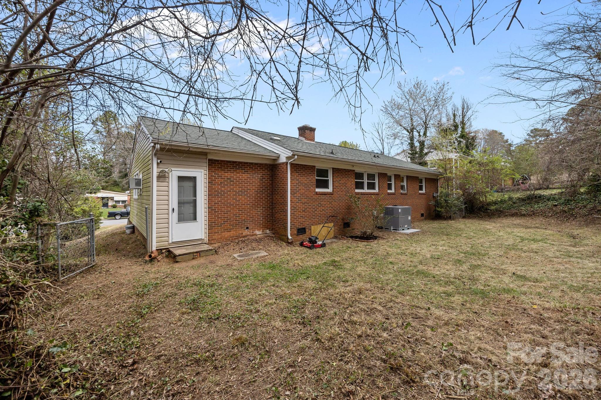 1108 Dartmouth Avenue — High Point