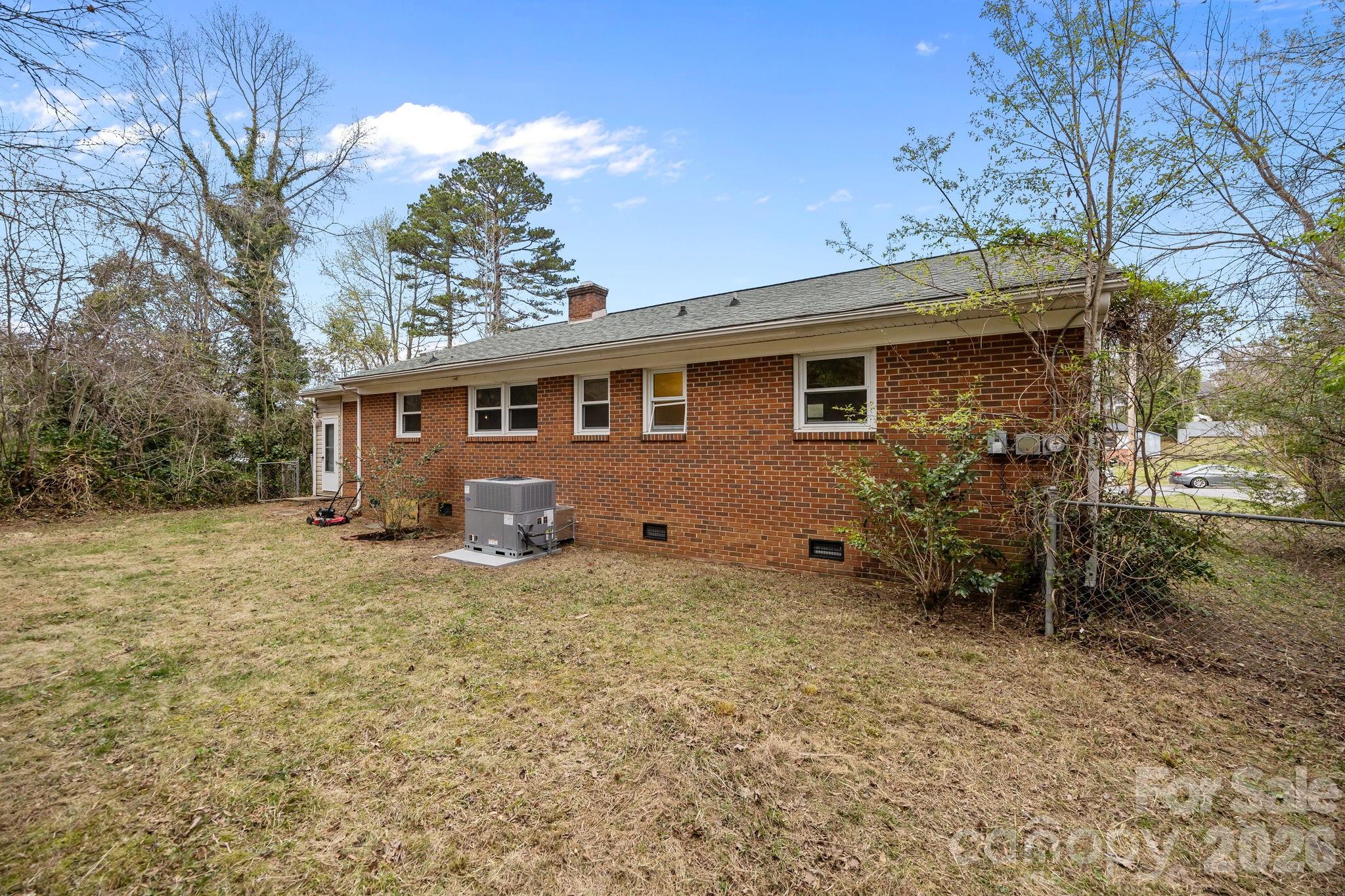 1108 Dartmouth Avenue — High Point