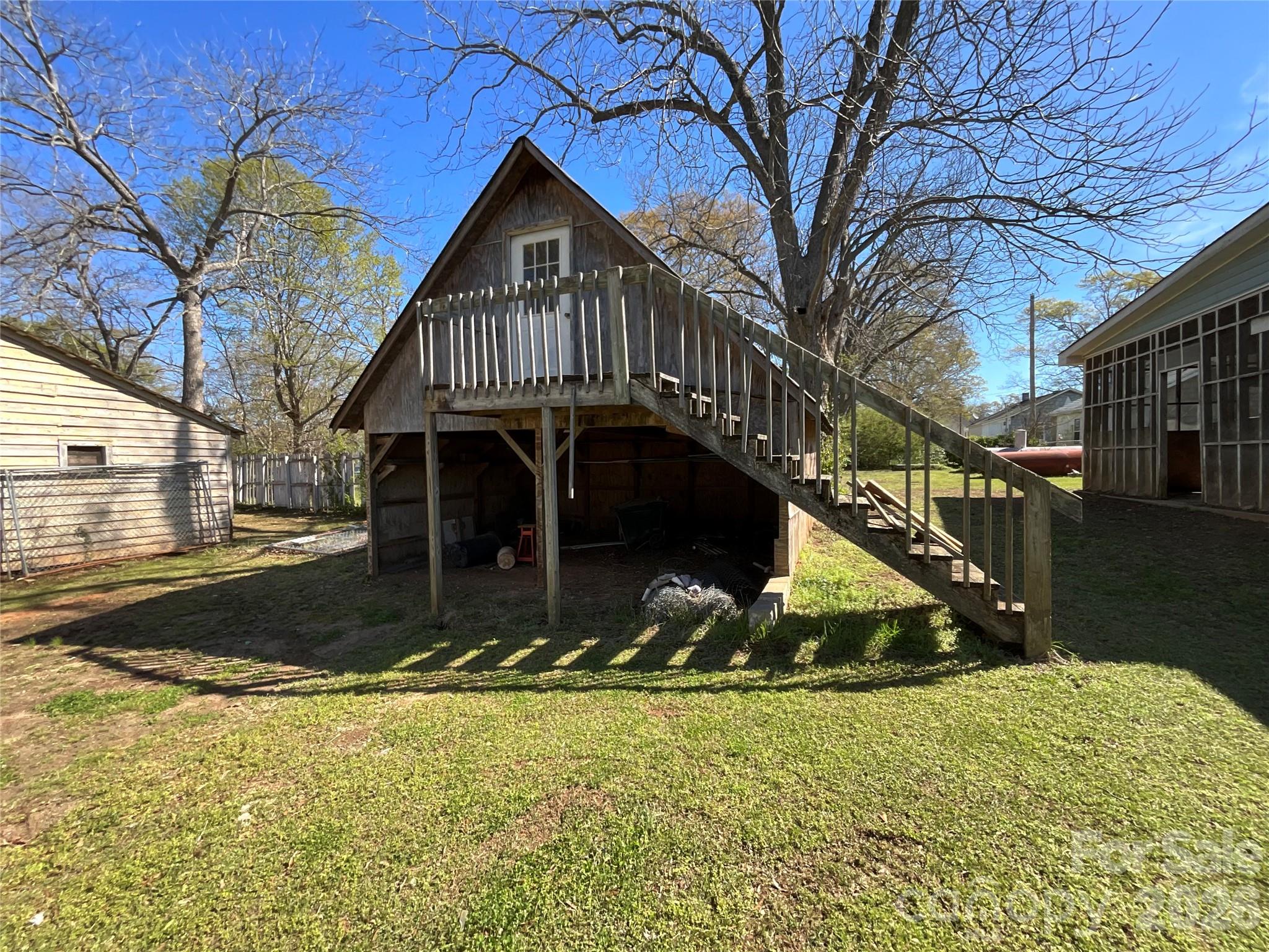 412 W Liberty Street — Winnsboro