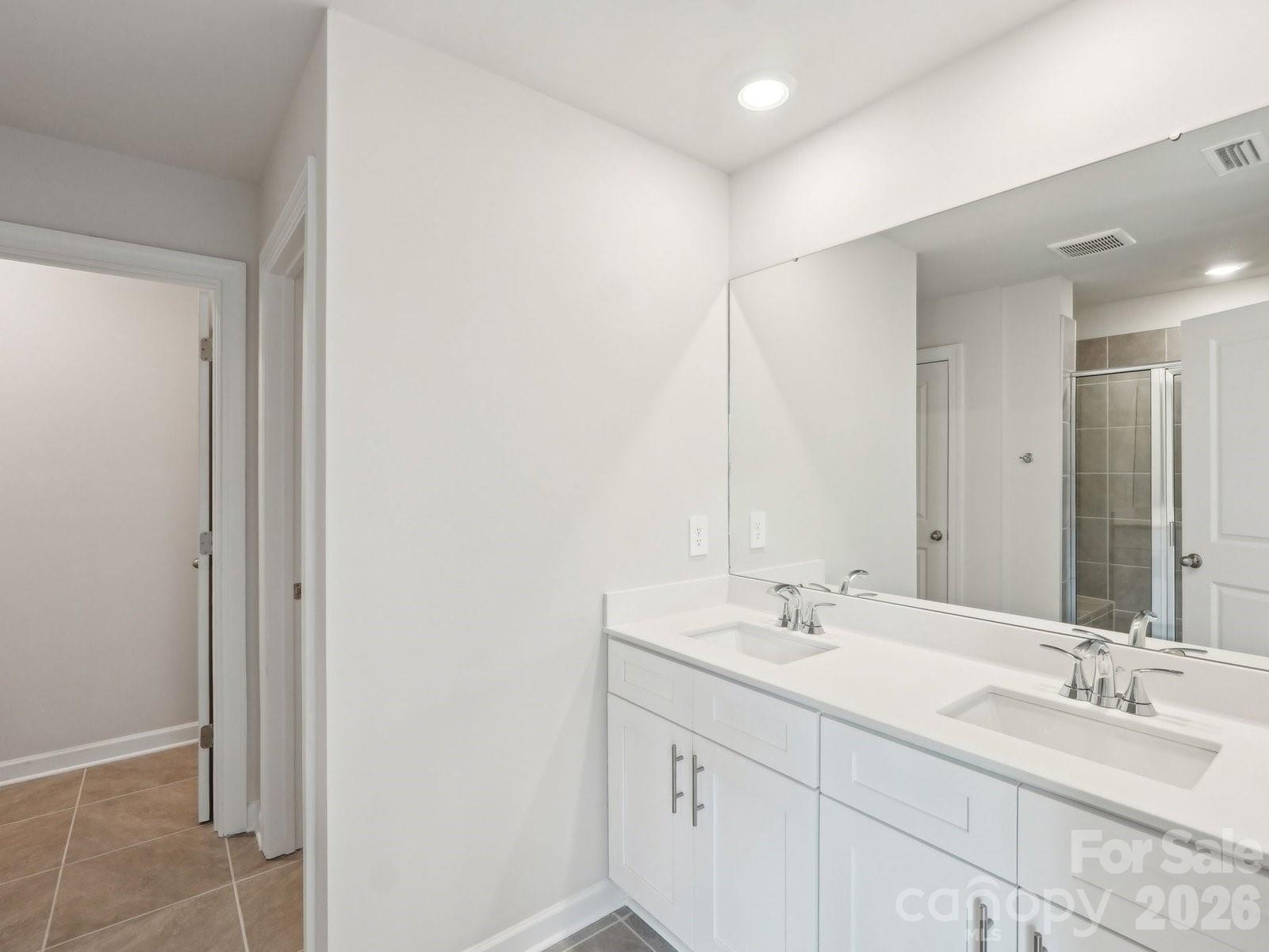 5507 Chambray Court — Cherryville