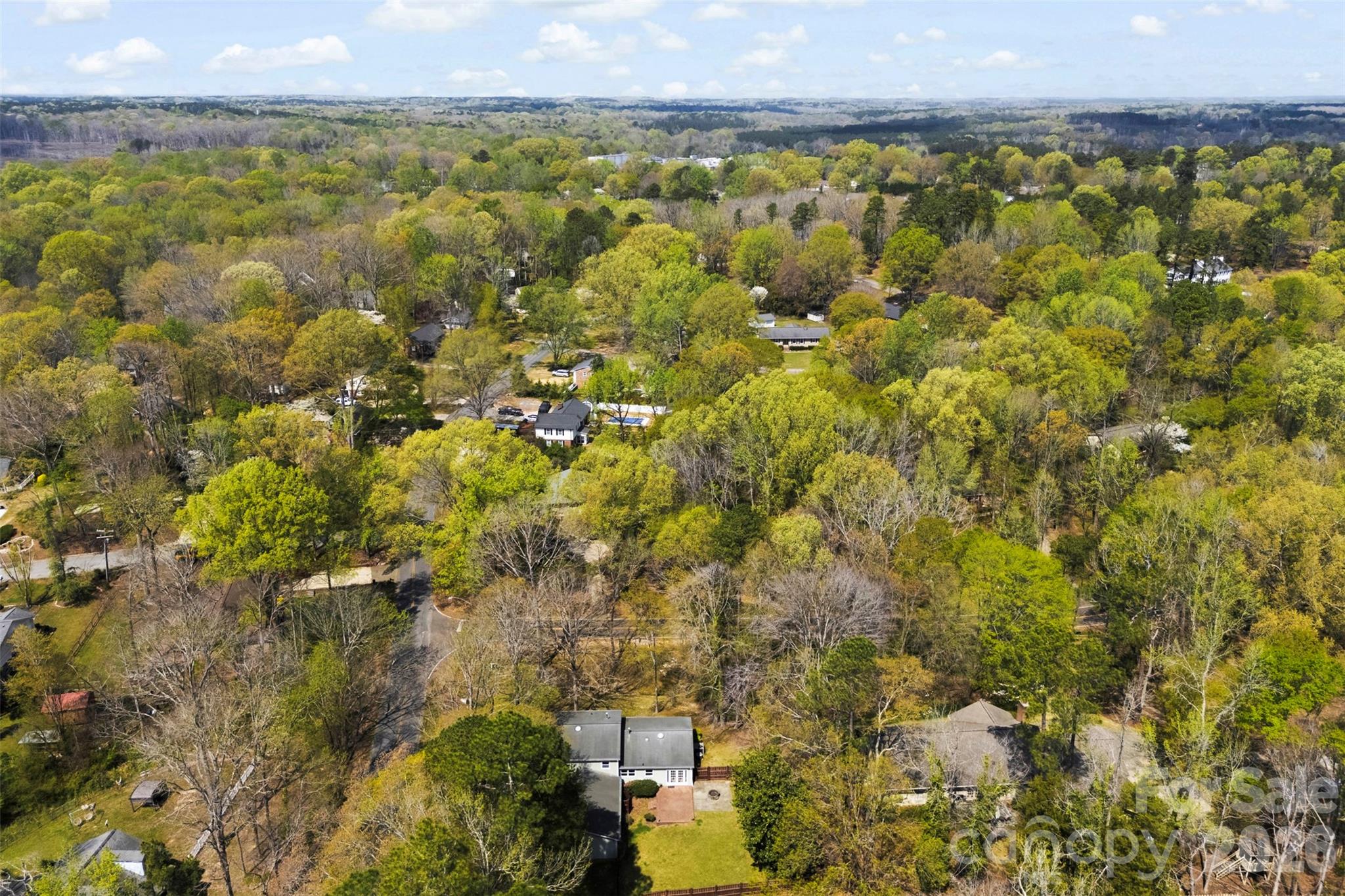501 Mountainbrook Road — Lancaster