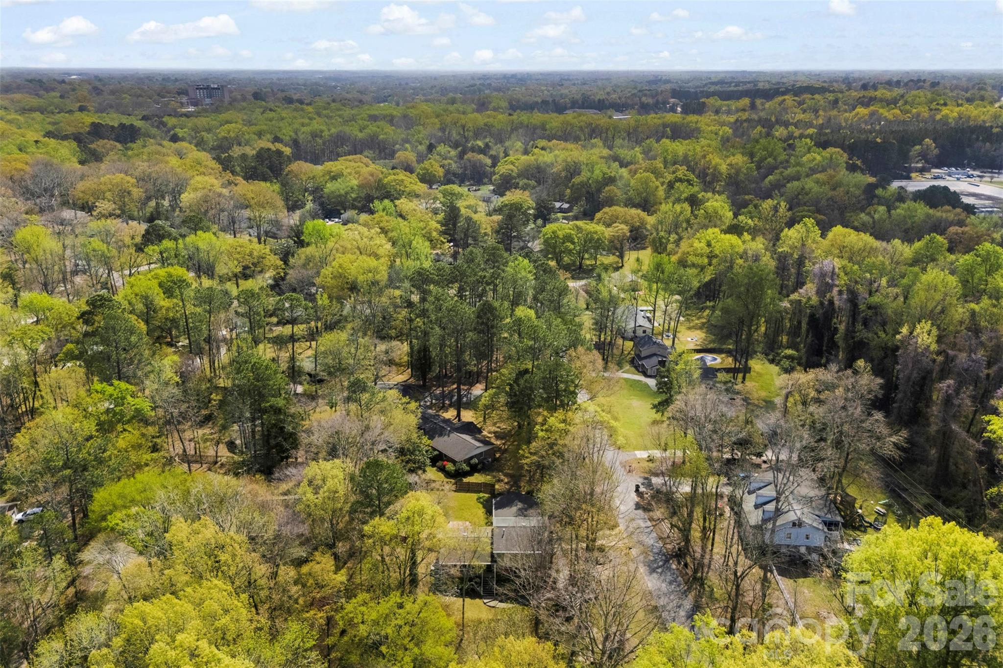 501 Mountainbrook Road — Lancaster