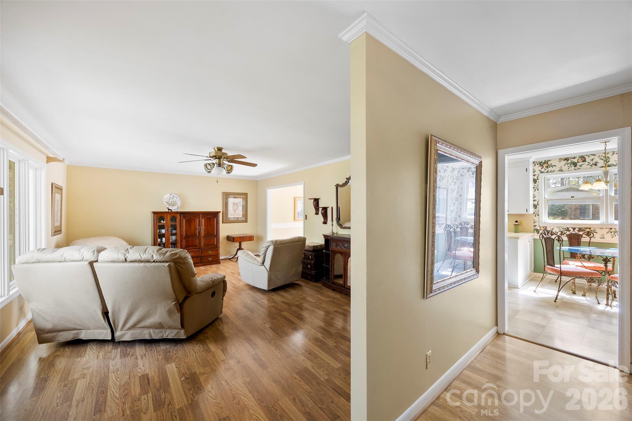 501 Mountainbrook Road — Lancaster