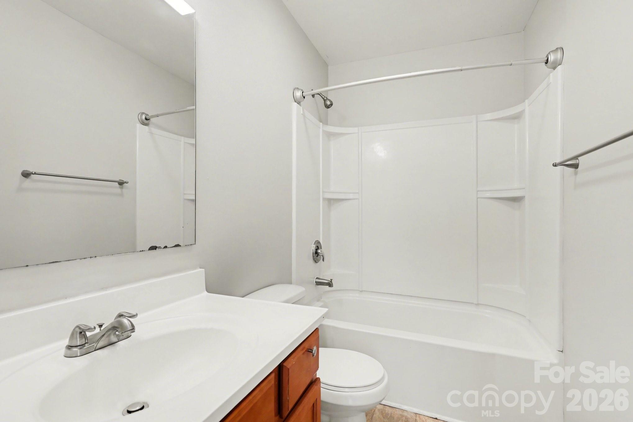 999 Ramsgate Drive SW — Concord