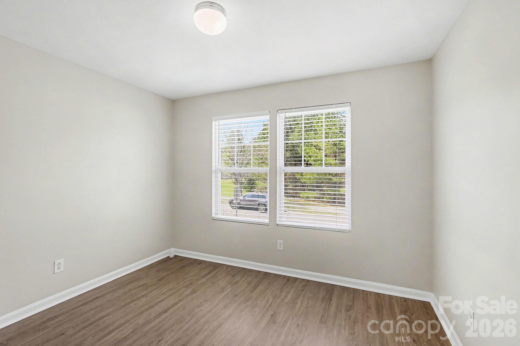 999 Ramsgate Drive SW — Concord
