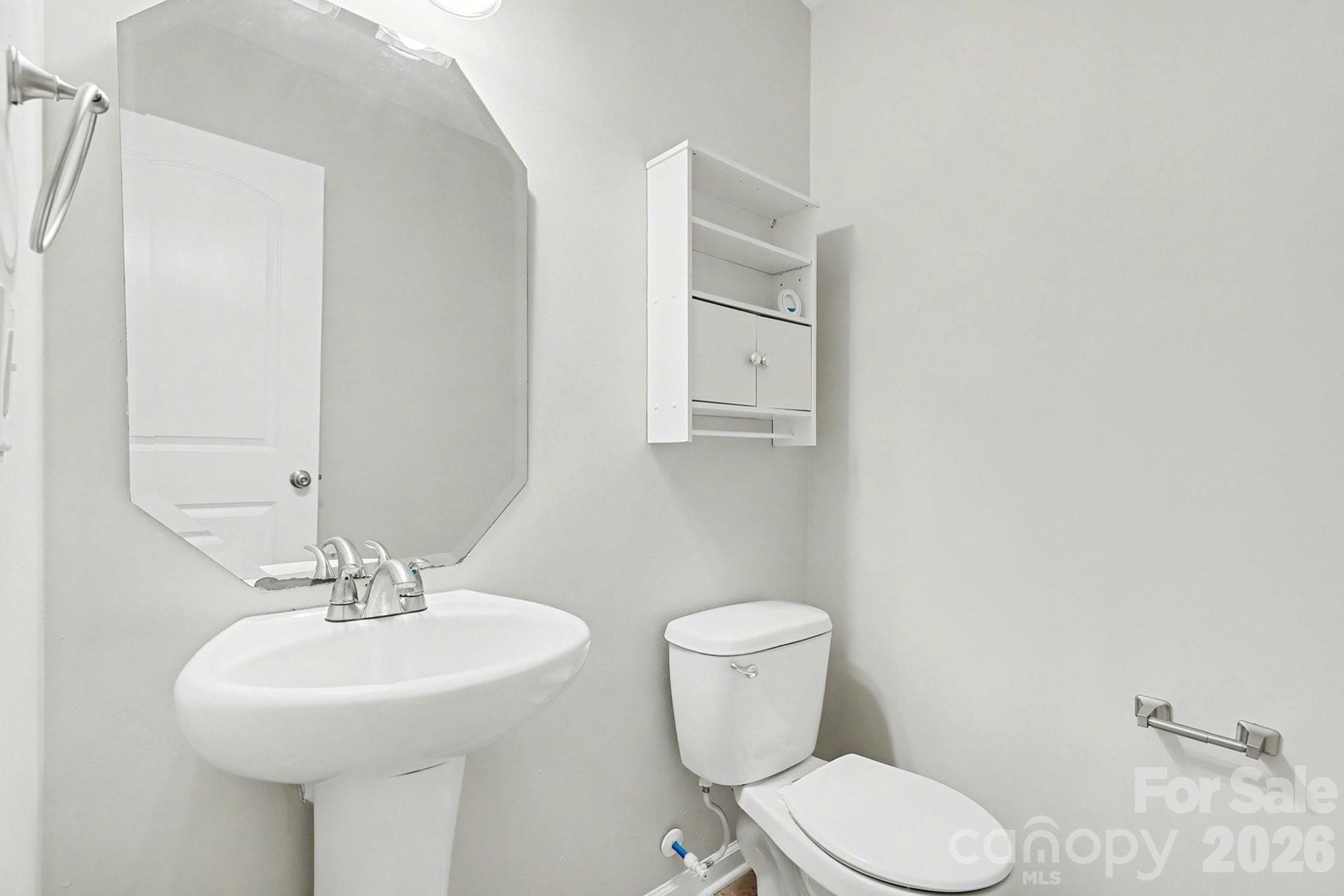 999 Ramsgate Drive SW — Concord
