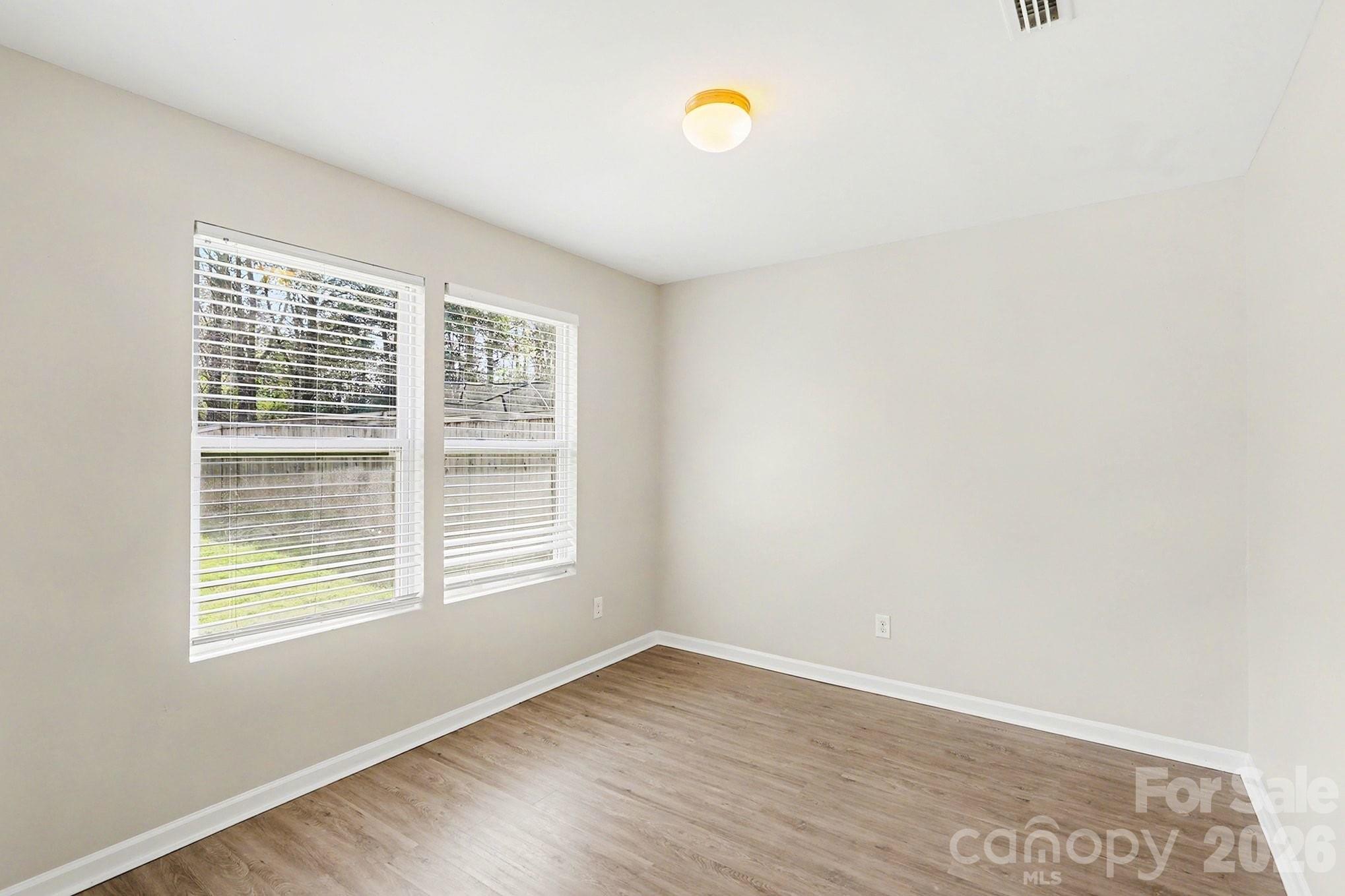 999 Ramsgate Drive SW — Concord