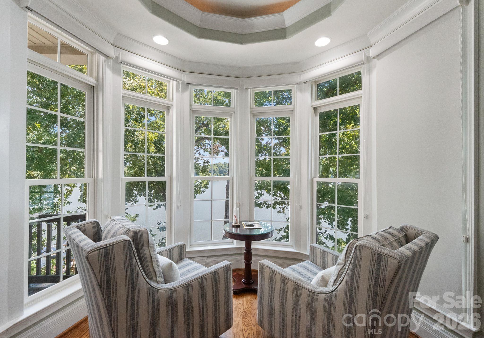 3251 Lake Pointe Drive — Belmont
