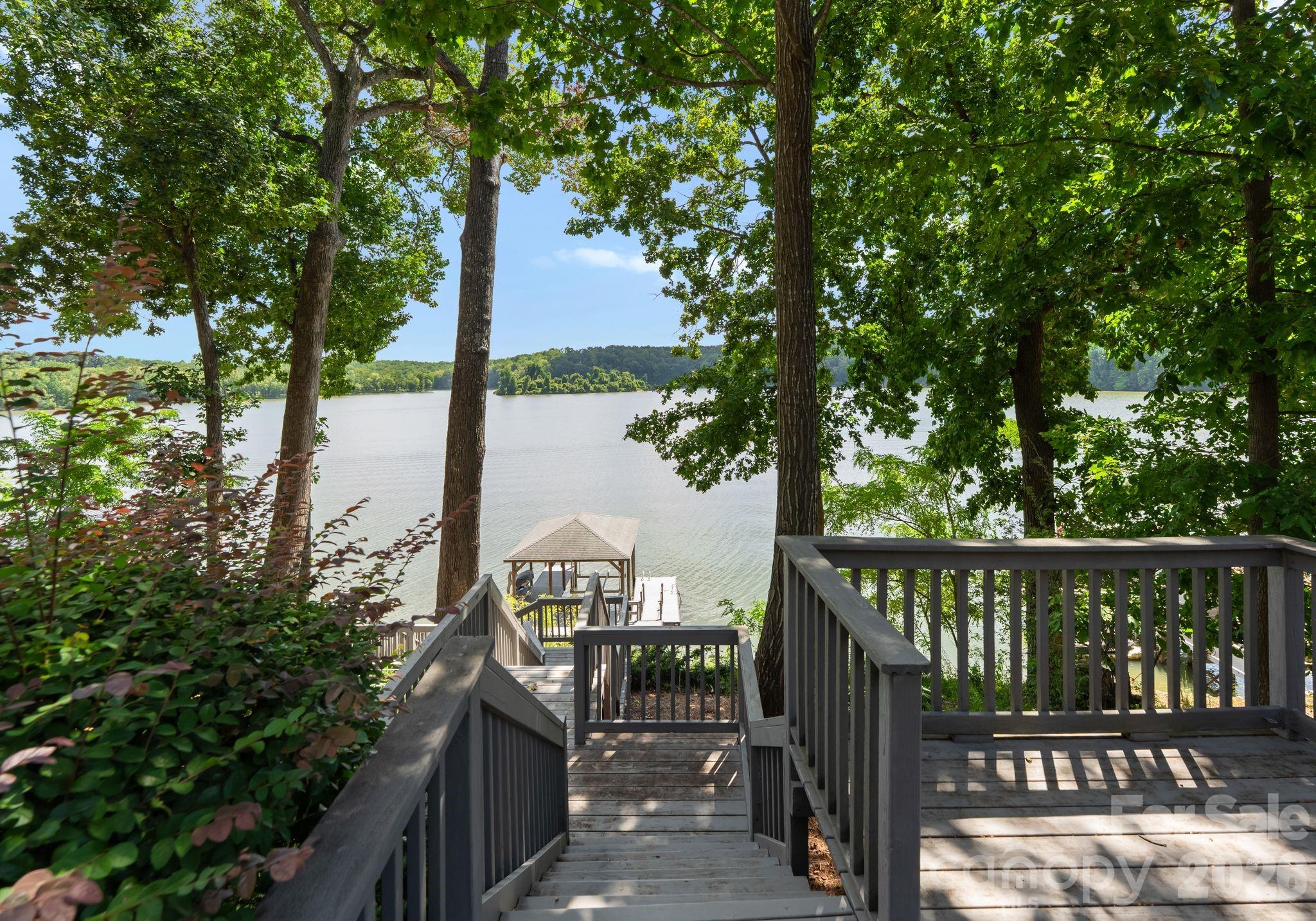 3251 Lake Pointe Drive — Belmont