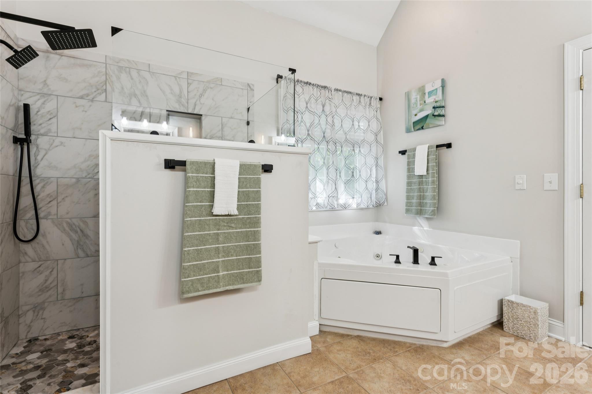 2678 Landing Pointe Drive — Clover