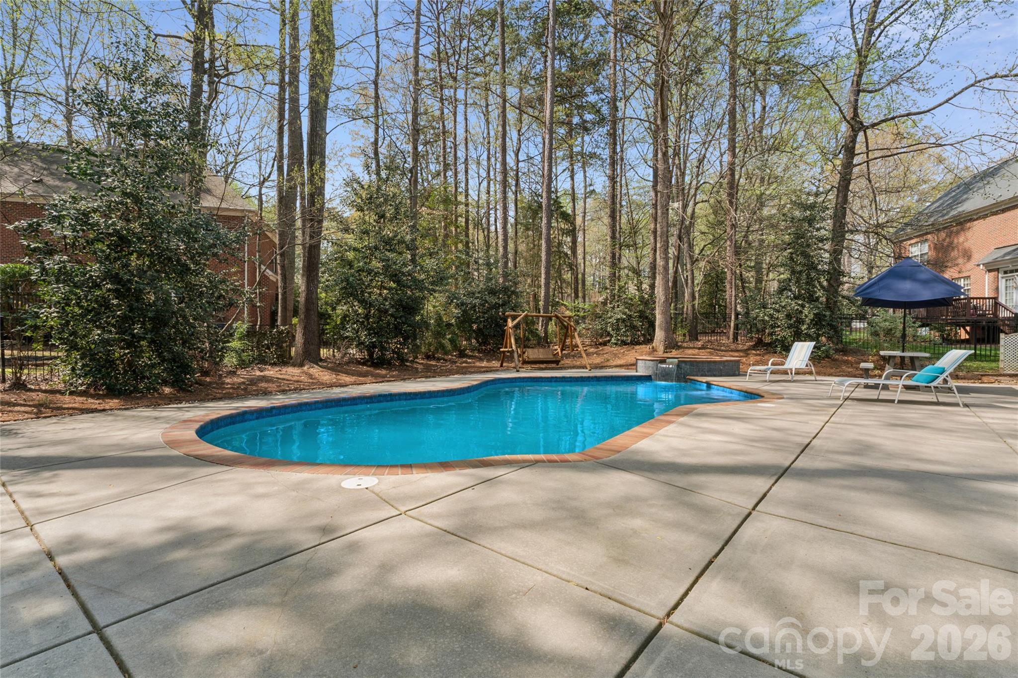 2678 Landing Pointe Drive — Clover