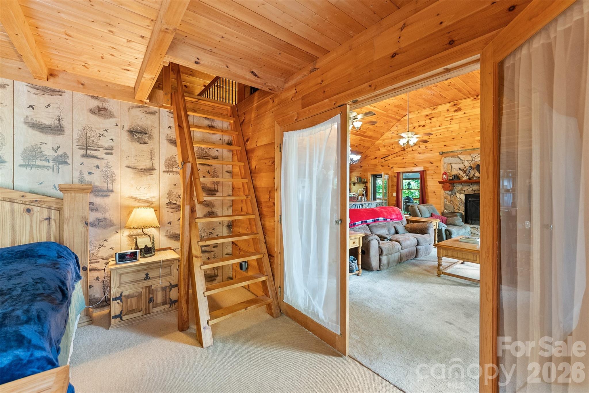 612 Whispering Winds Road — Waynesville