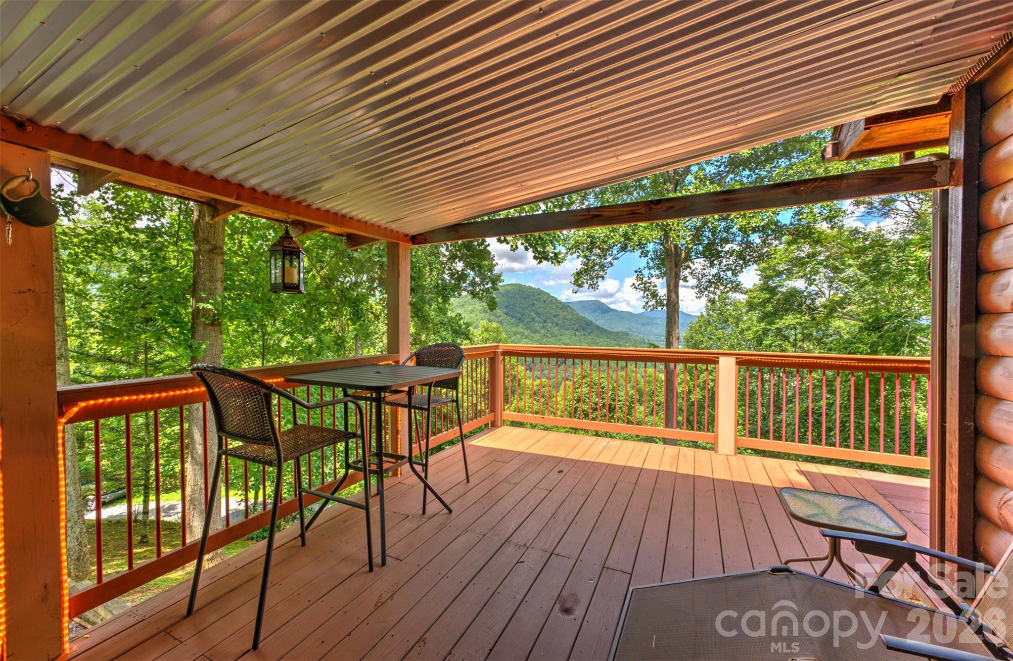 612 Whispering Winds Road — Waynesville