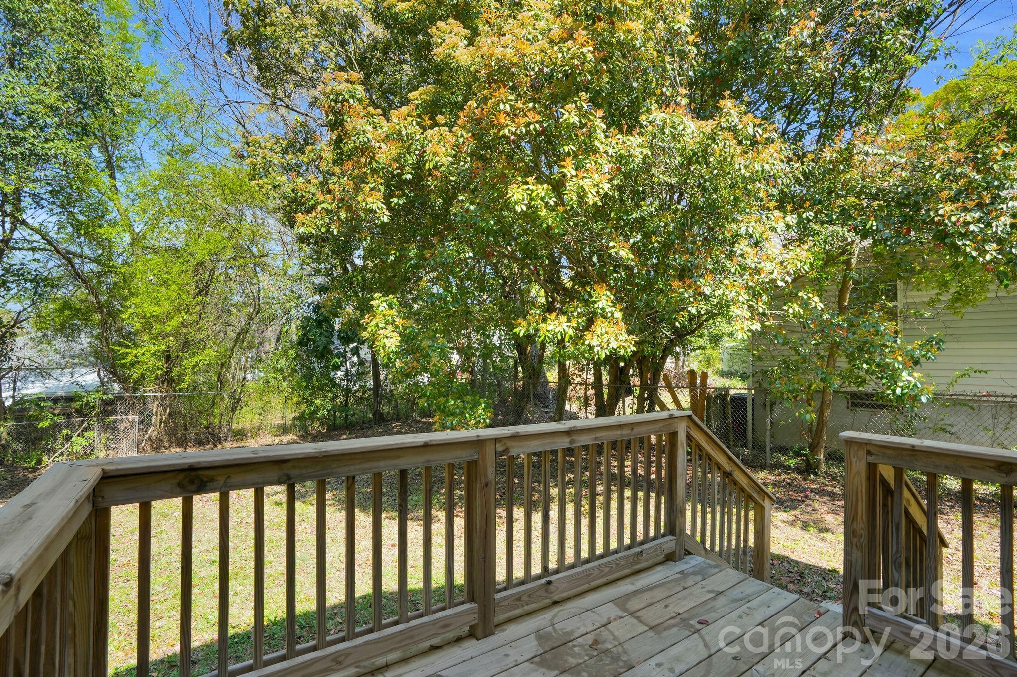 280 Buffalo Avenue NW — Concord