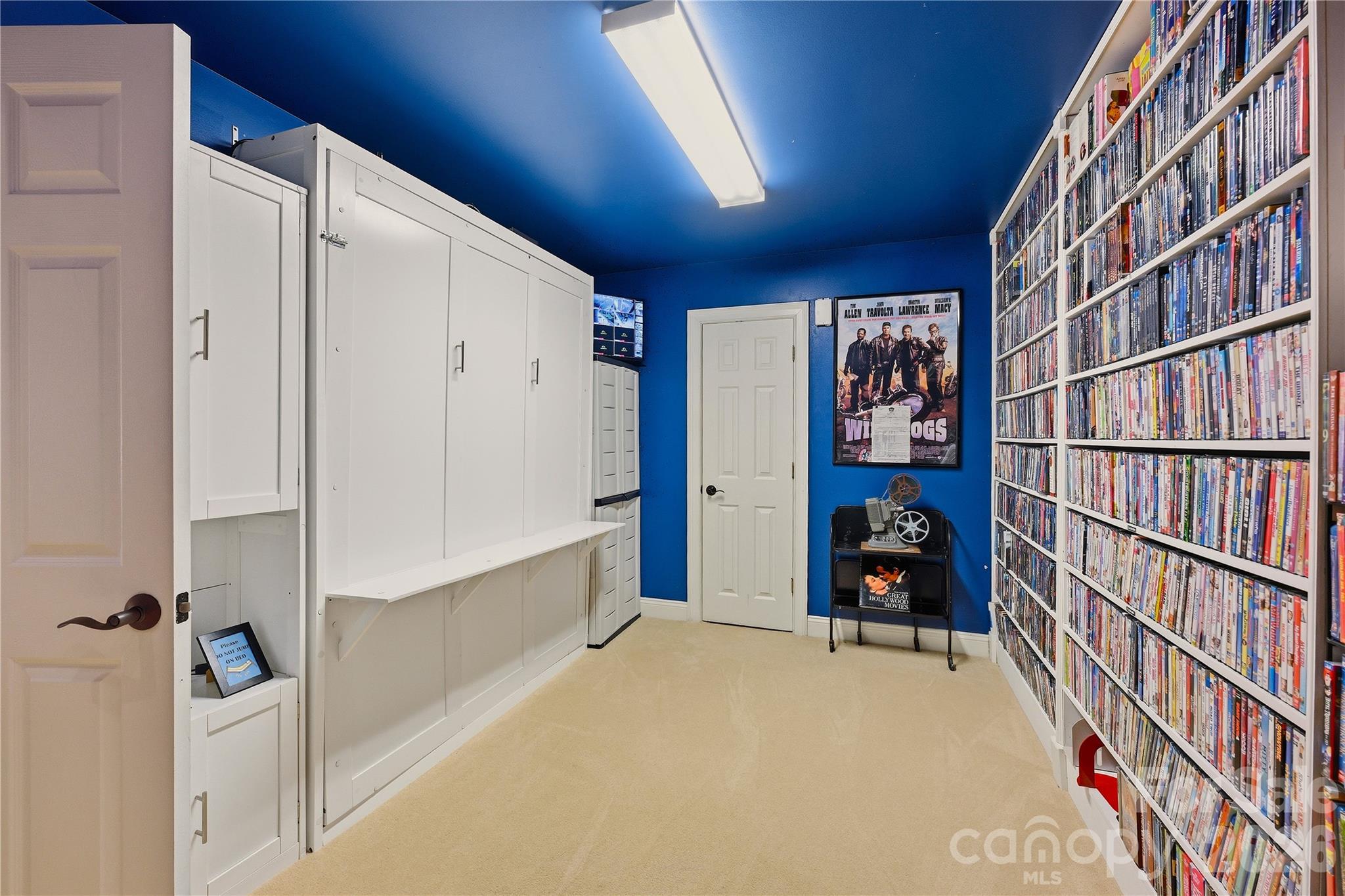 163 W Maranta Road — Mooresville