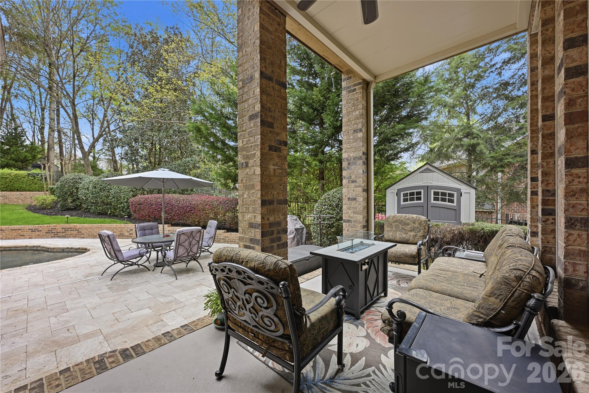 163 W Maranta Road — Mooresville