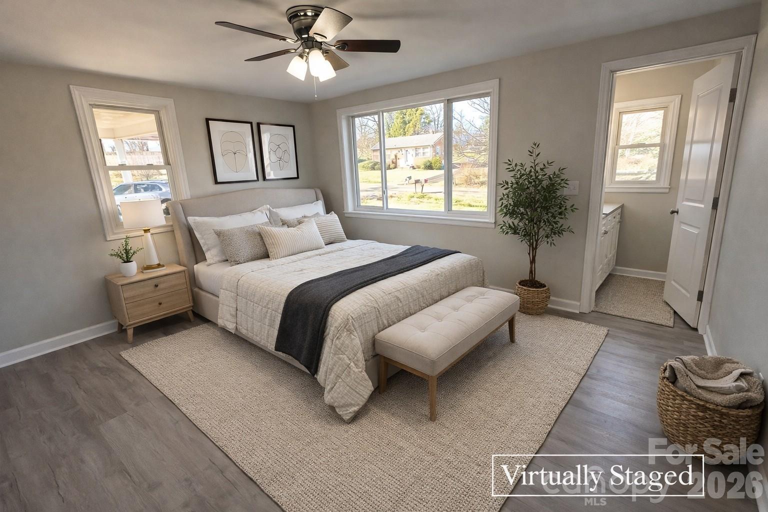 3502 1st Avenue Circle NW — Hickory