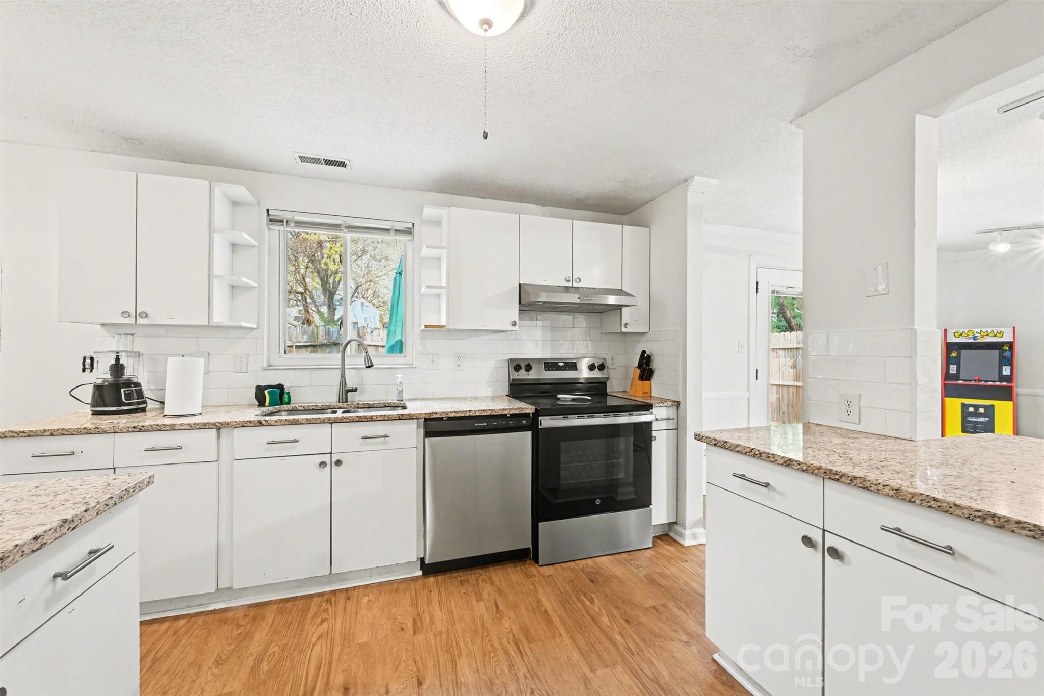 9815 Meringue Place — Charlotte
