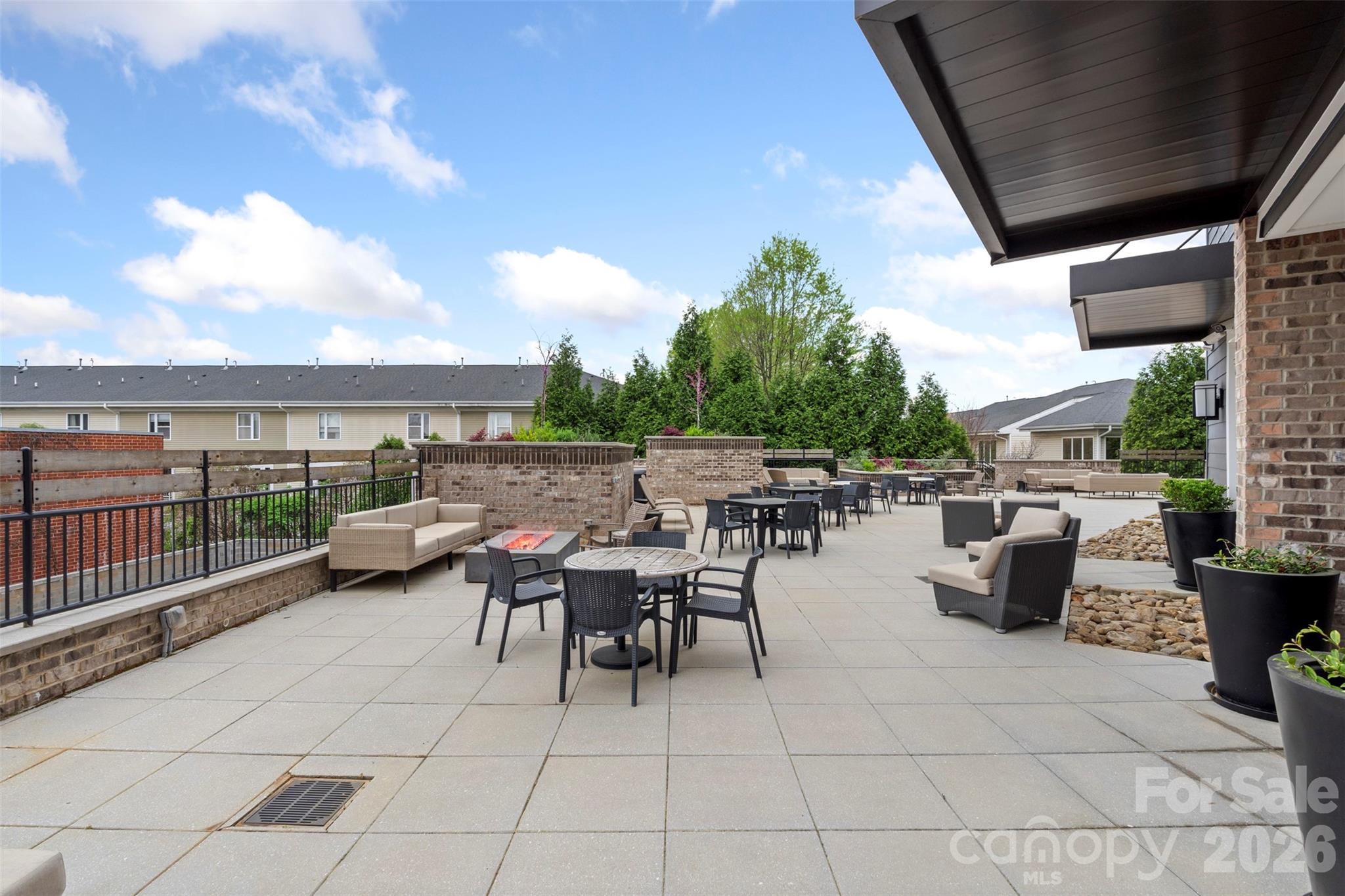 3630 N Davidson Street #2207 — Charlotte