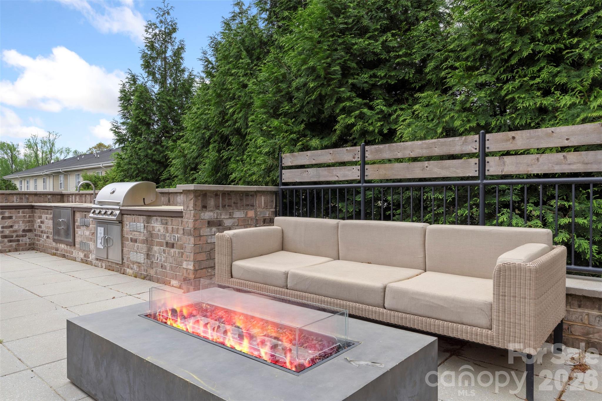 3630 N Davidson Street #2207 — Charlotte