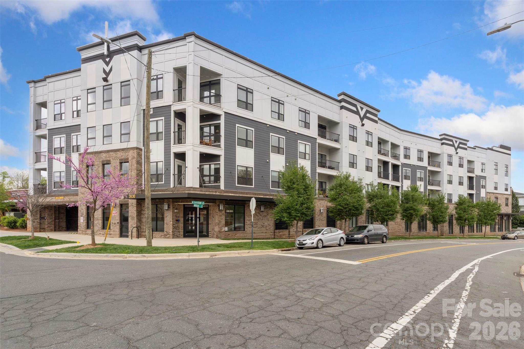 3630 N Davidson Street #2207 — Charlotte