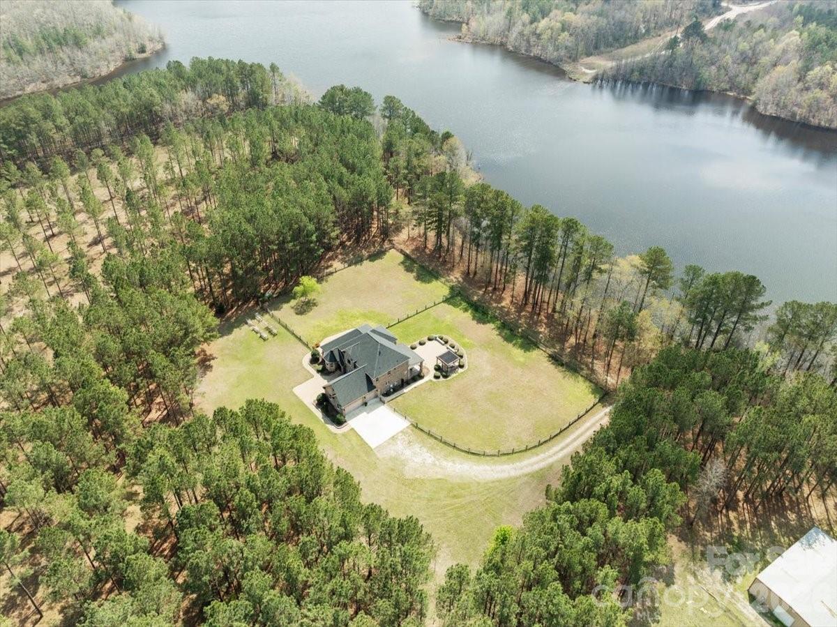 962 Miller Road — Jefferson