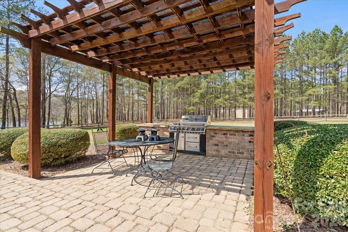 962 Miller Road — Jefferson