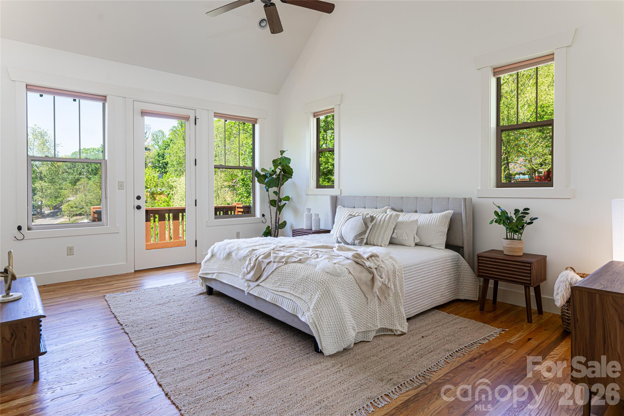 14 Sunset Drive — Asheville