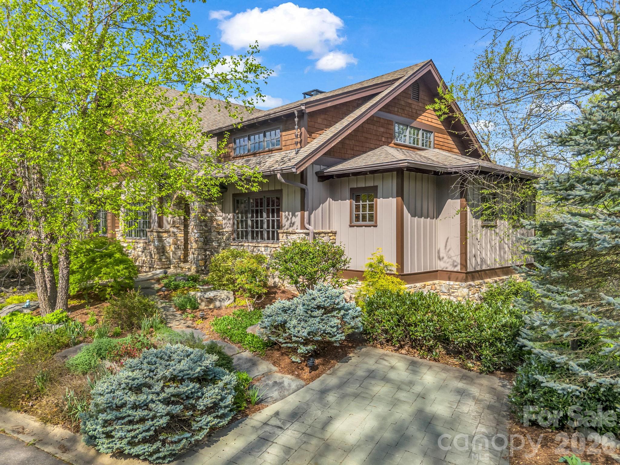 29 Crockett Ridge Road — Black Mountain