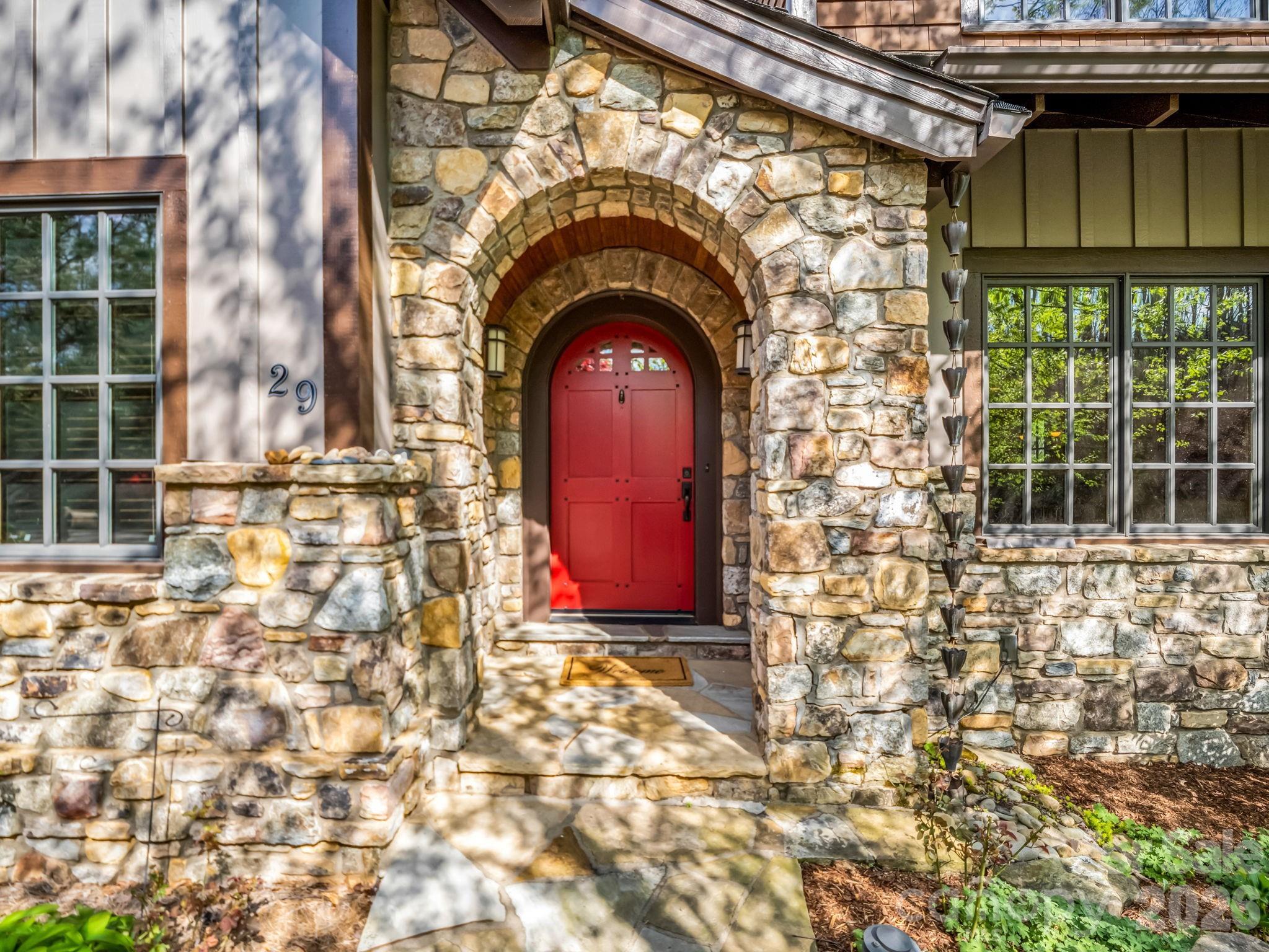 29 Crockett Ridge Road — Black Mountain