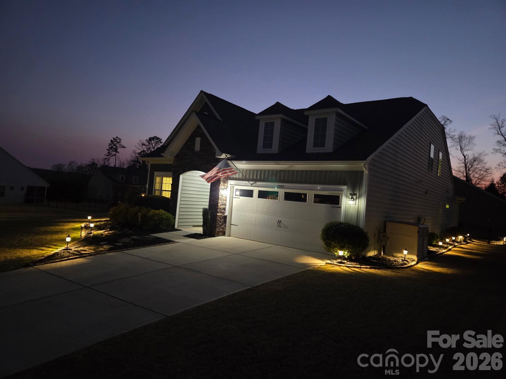 2003 Harvest Time Lane — Waxhaw