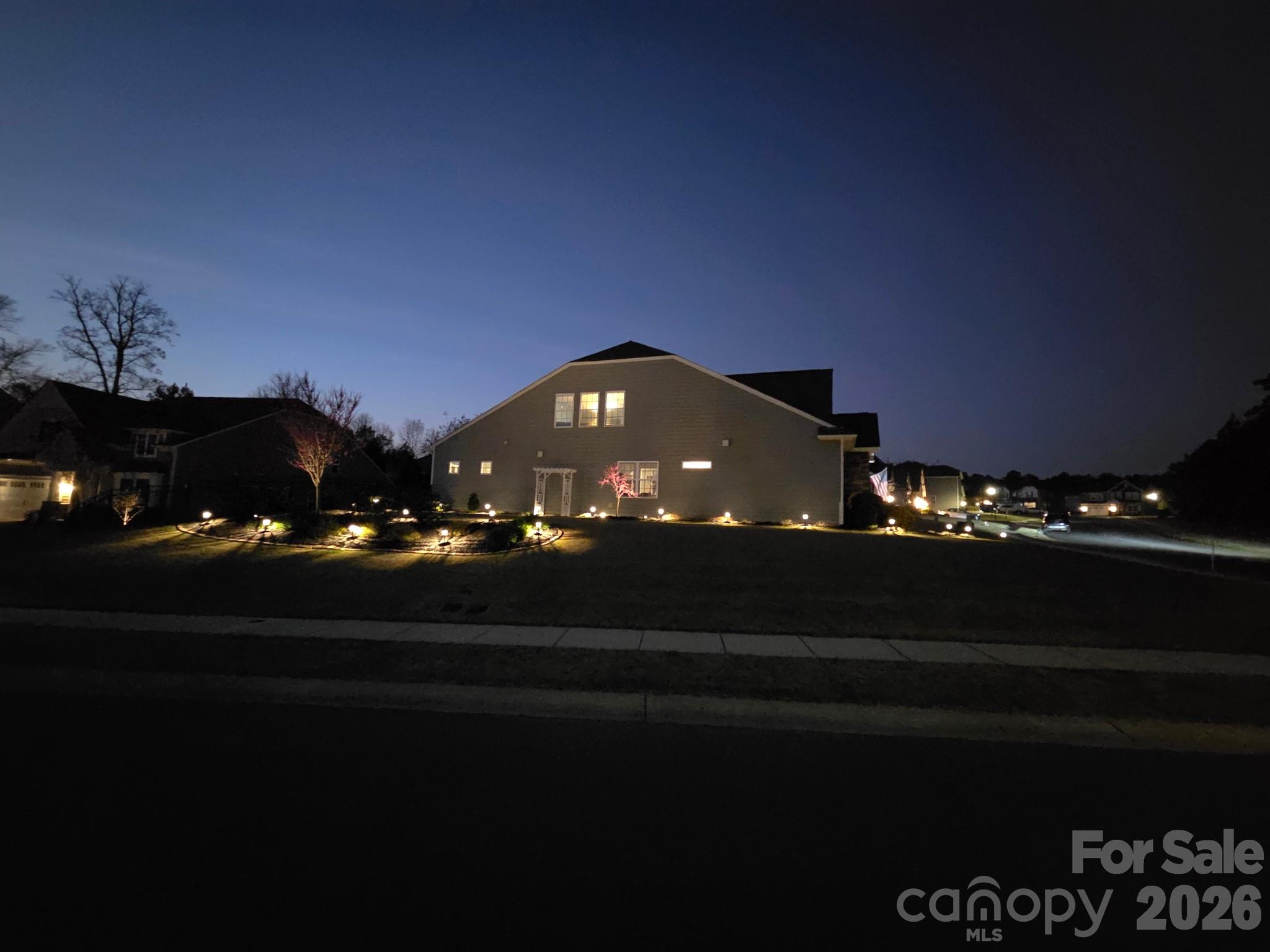 2003 Harvest Time Lane — Waxhaw