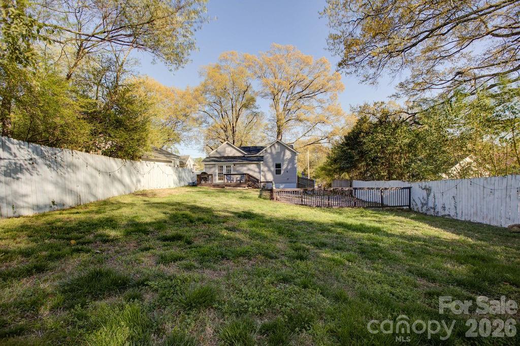 419 N East Avenue — Kannapolis