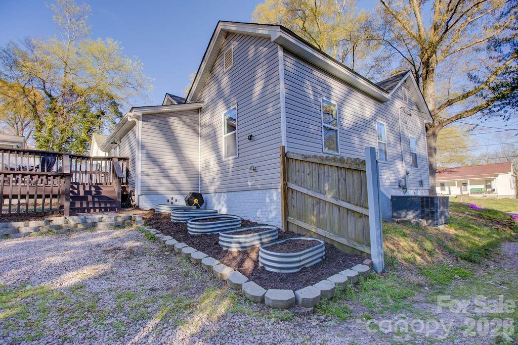 419 N East Avenue — Kannapolis