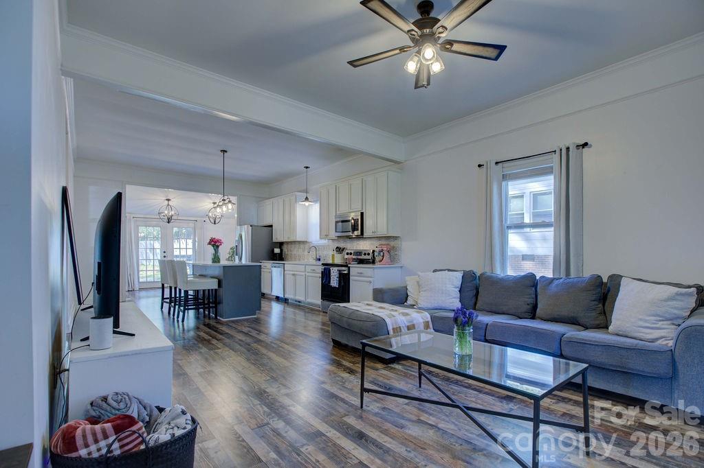 419 N East Avenue — Kannapolis