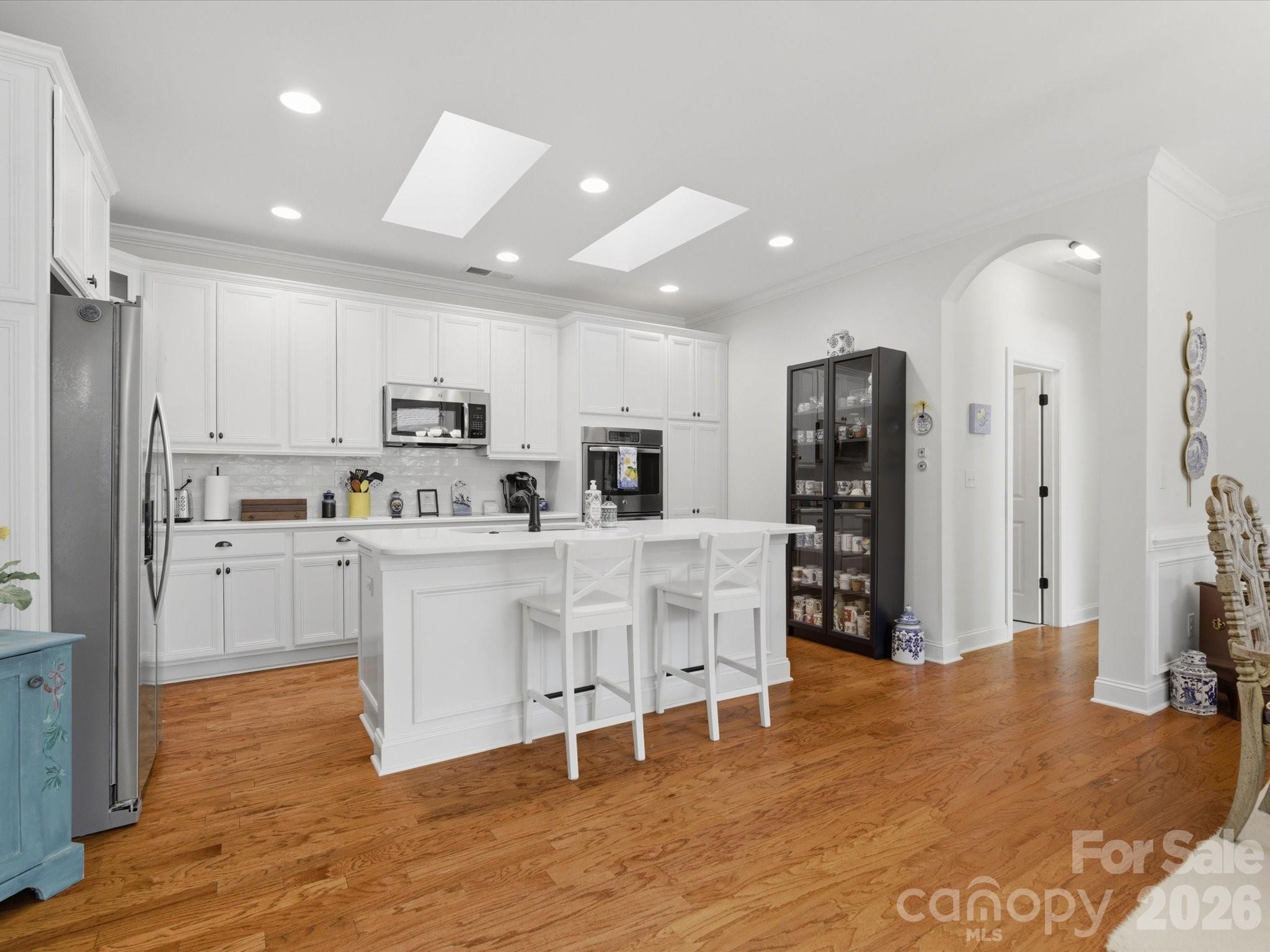 1180 Avalon Place — Matthews
