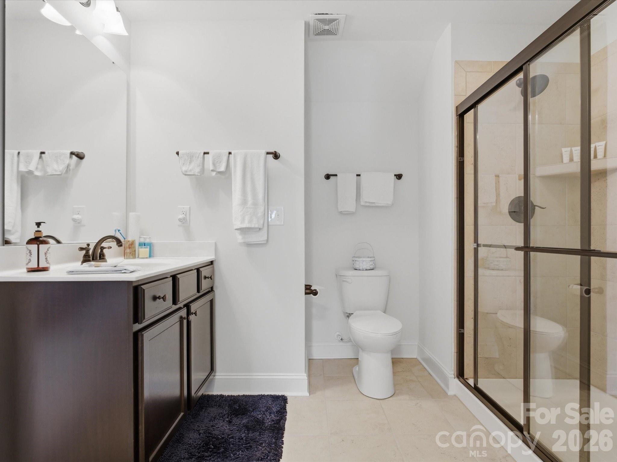 1180 Avalon Place — Matthews
