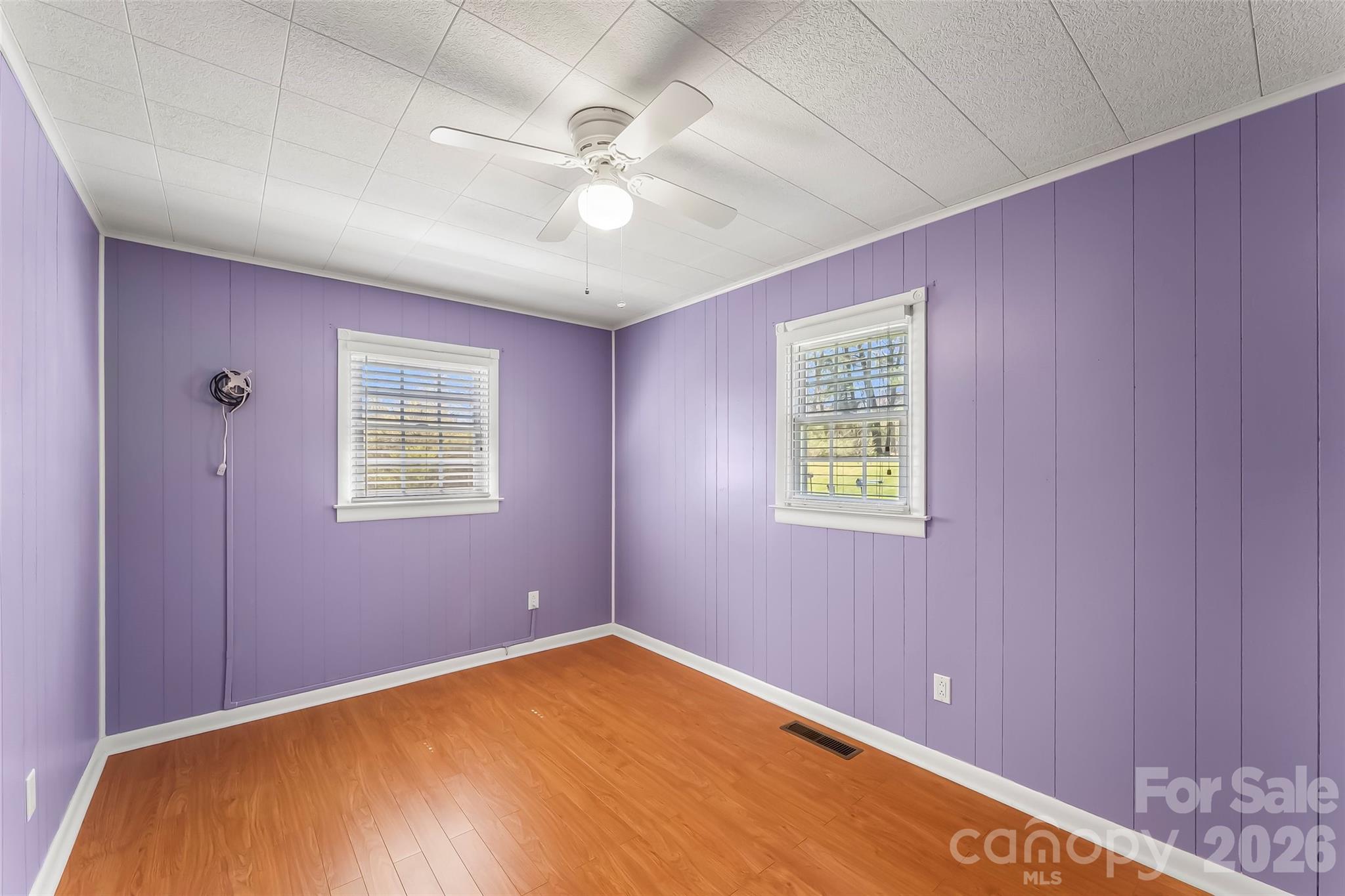 10 Woodmont Drive — Asheville
