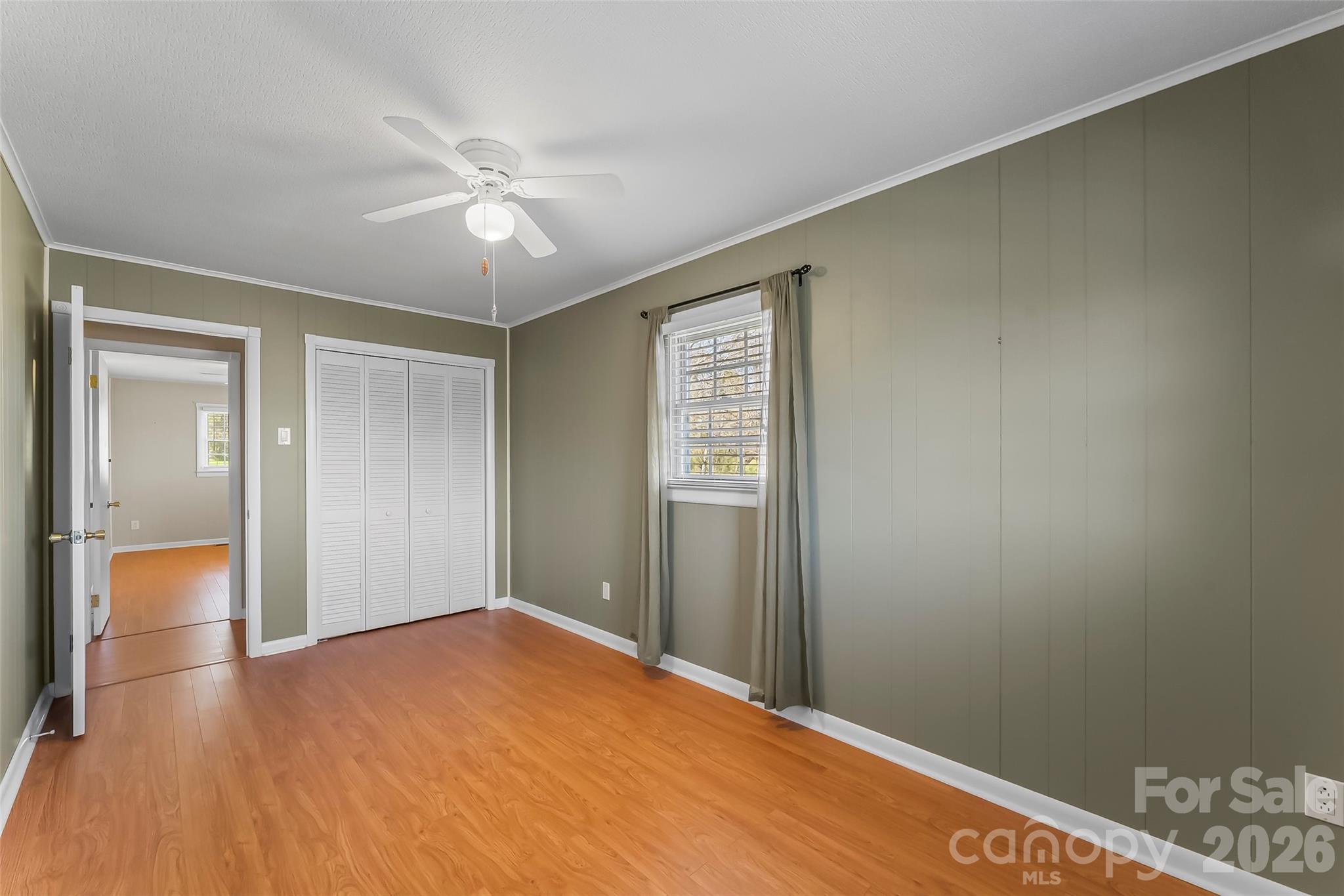 10 Woodmont Drive — Asheville