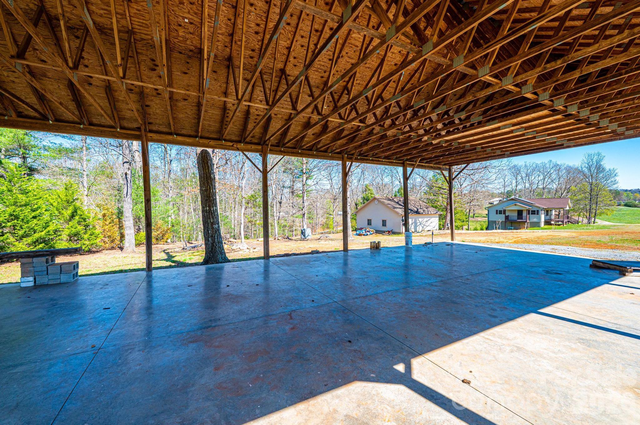 3855 Angelic Way — Lenoir