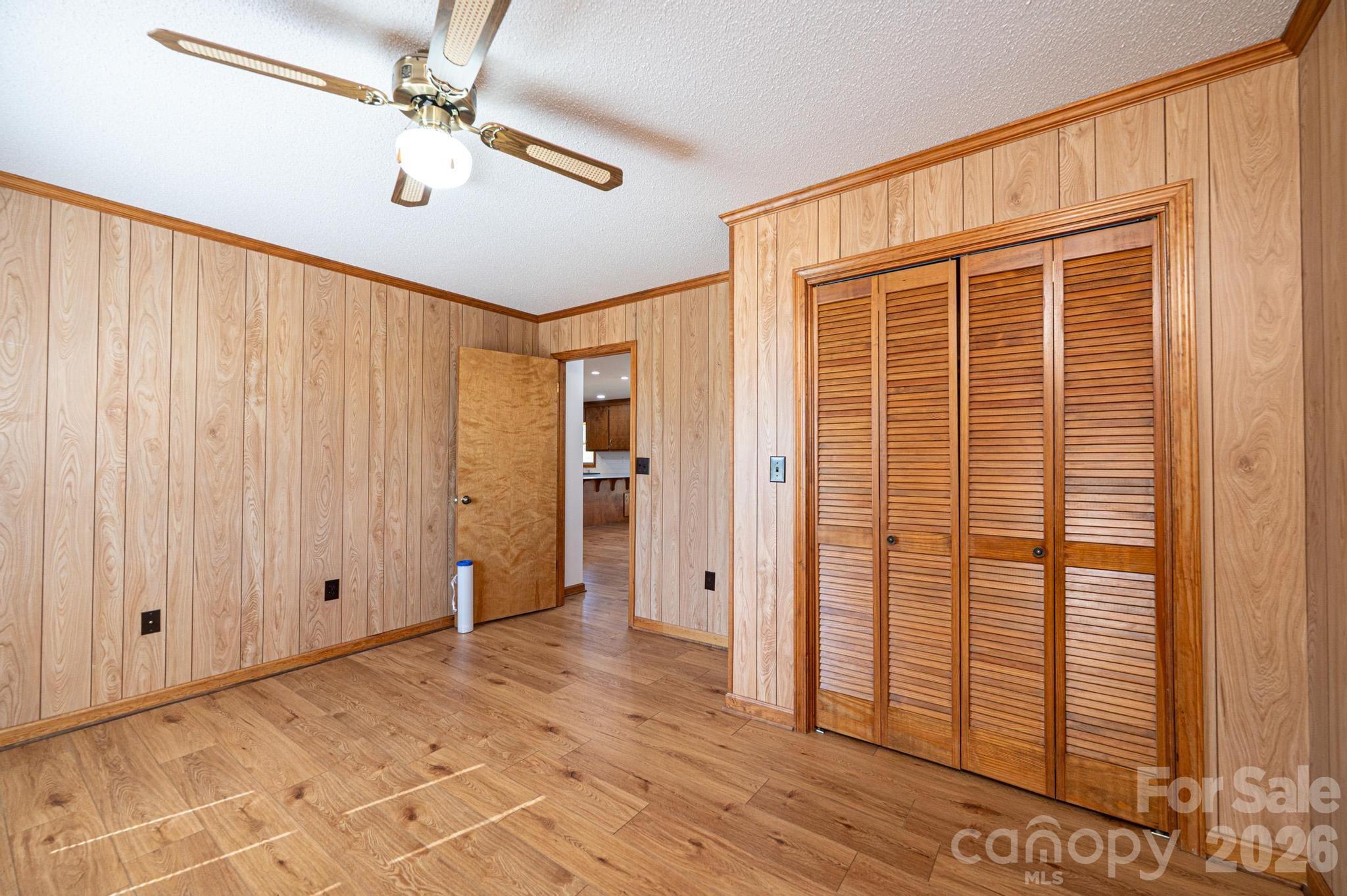 3855 Angelic Way — Lenoir
