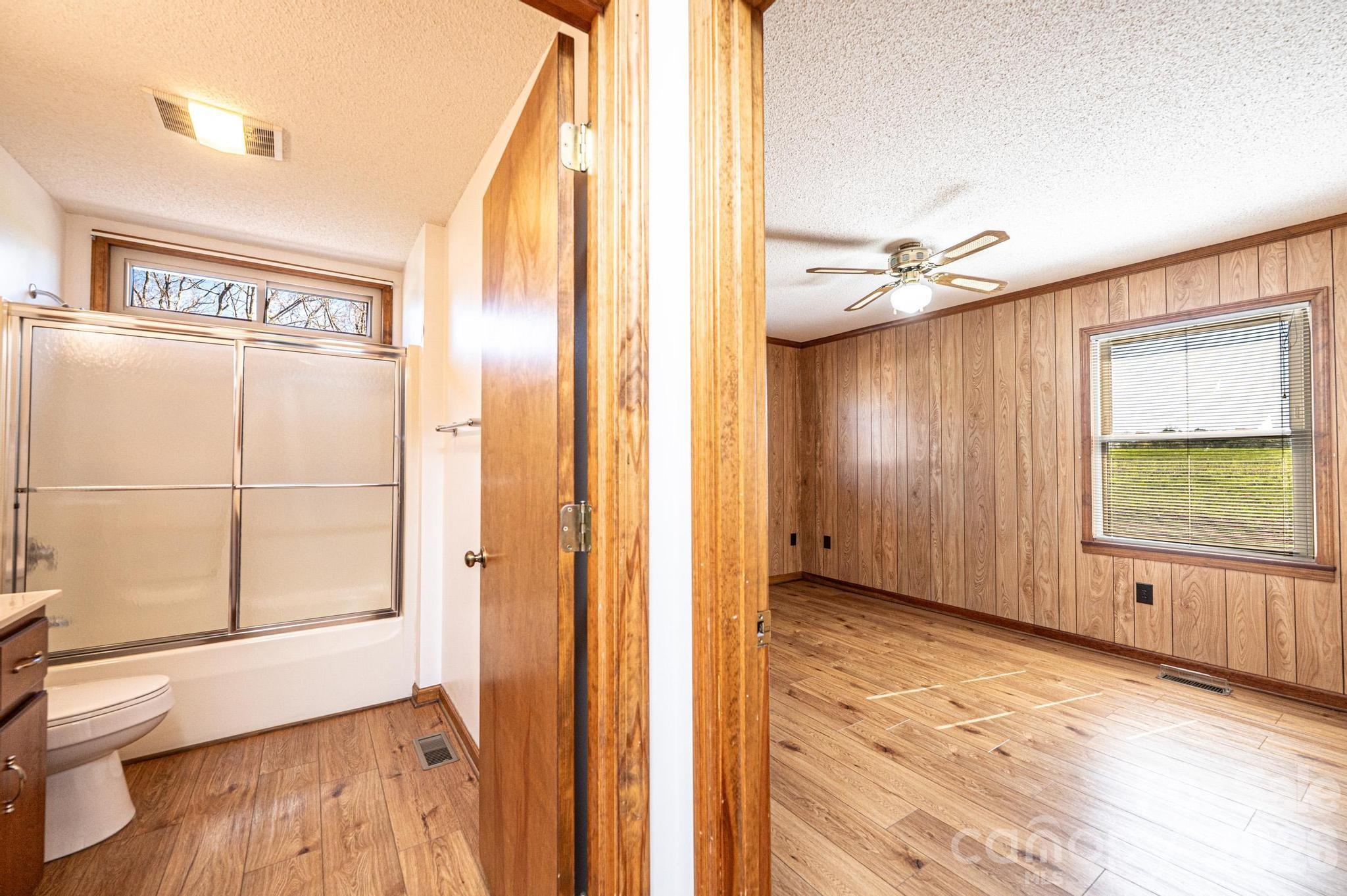 3855 Angelic Way — Lenoir