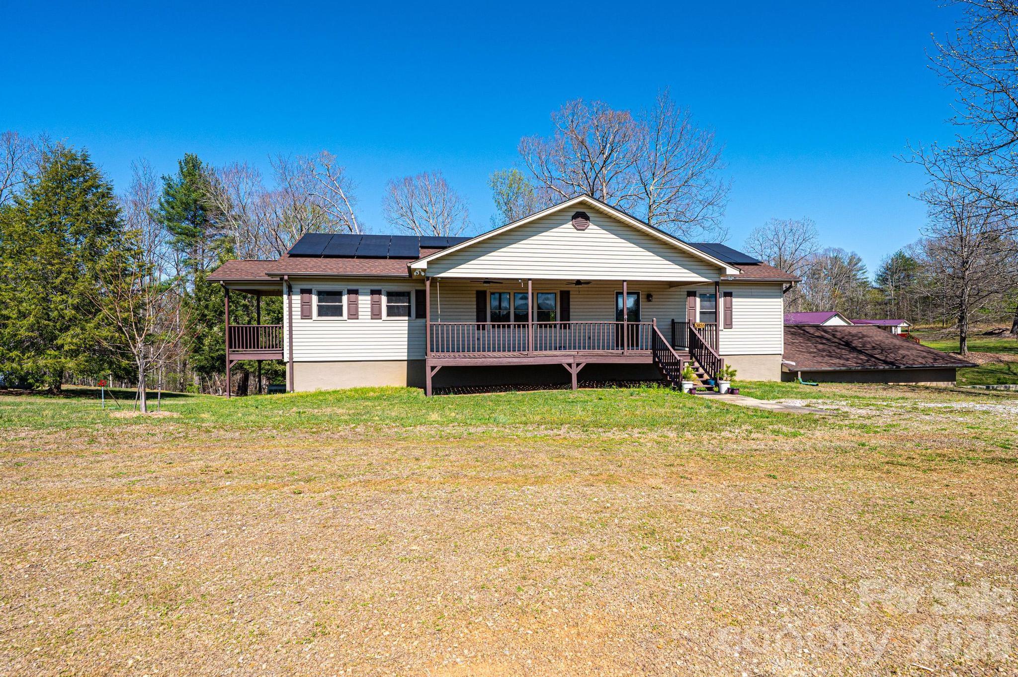 3855 Angelic Way — Lenoir