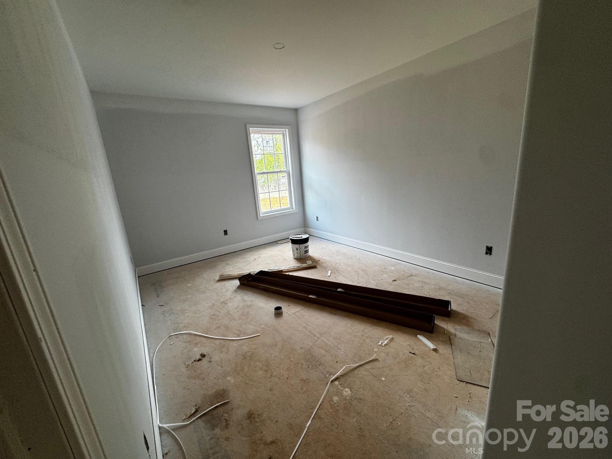 3526 Dorothys Lane — Newton