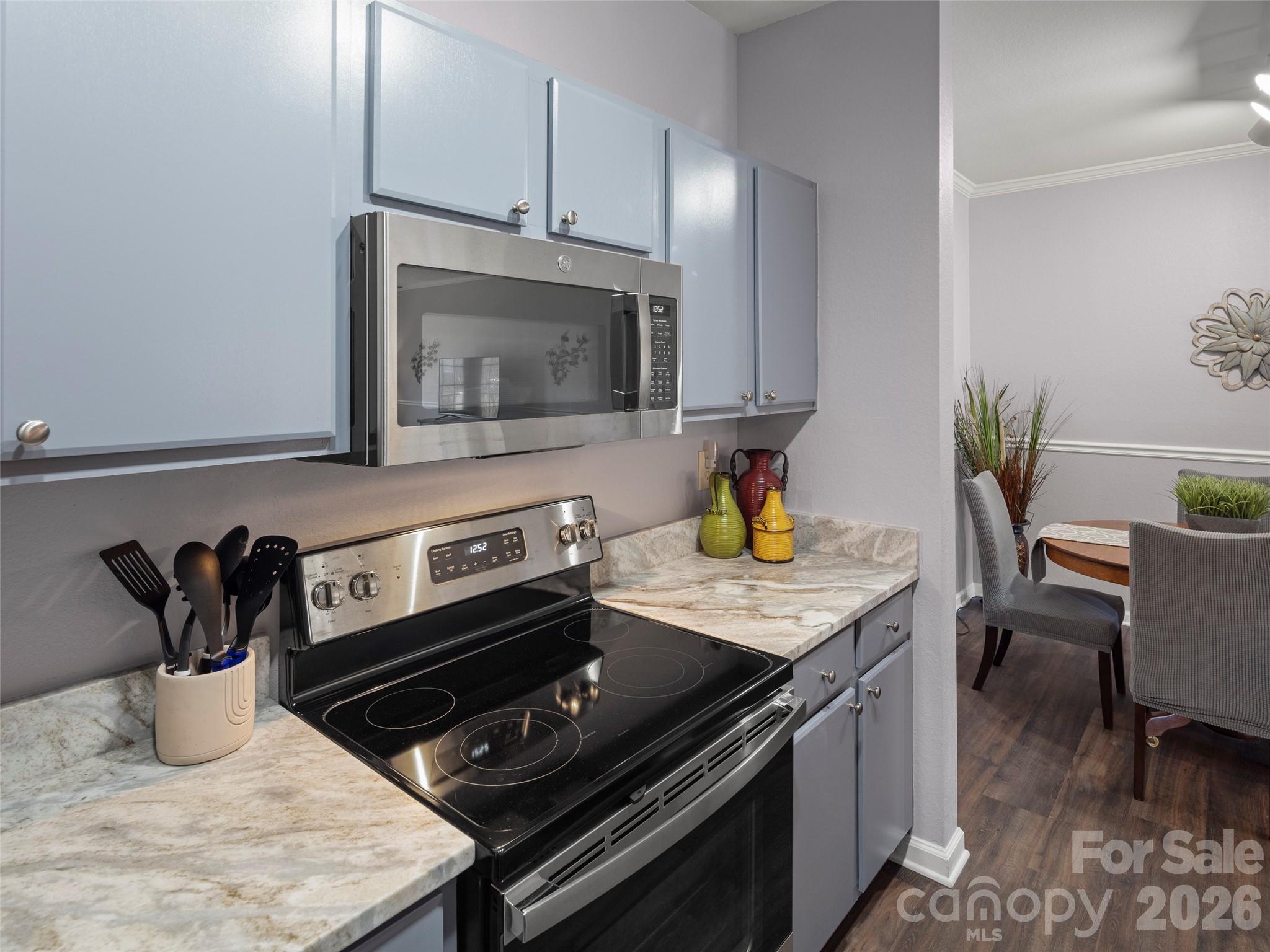 900 Vista Lake Drive #208 — Candler