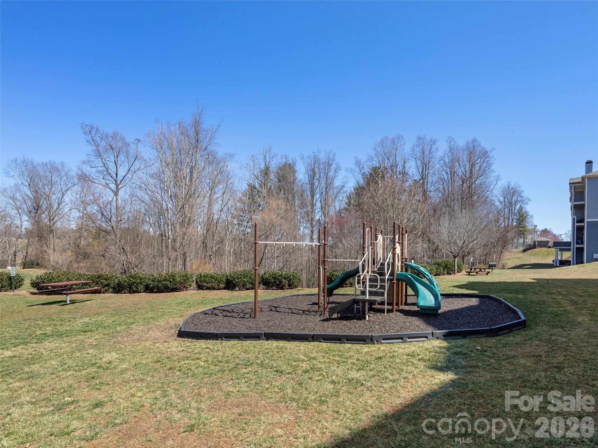 900 Vista Lake Drive #208 — Candler