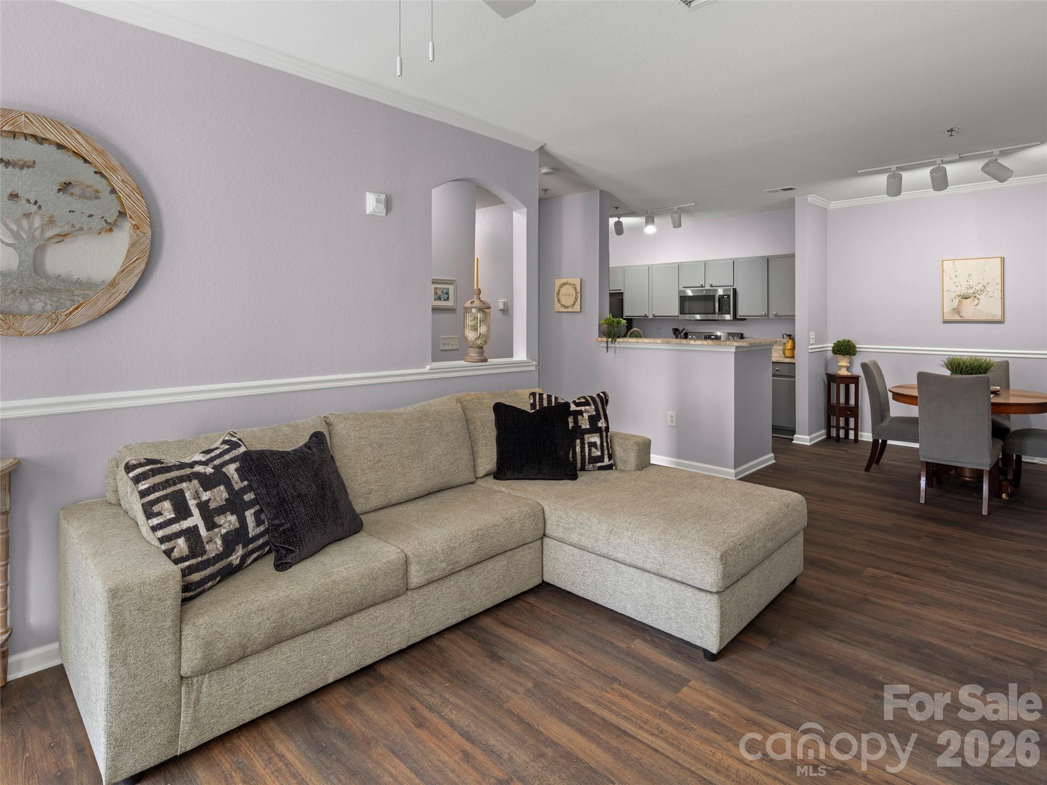 900 Vista Lake Drive #208 — Candler